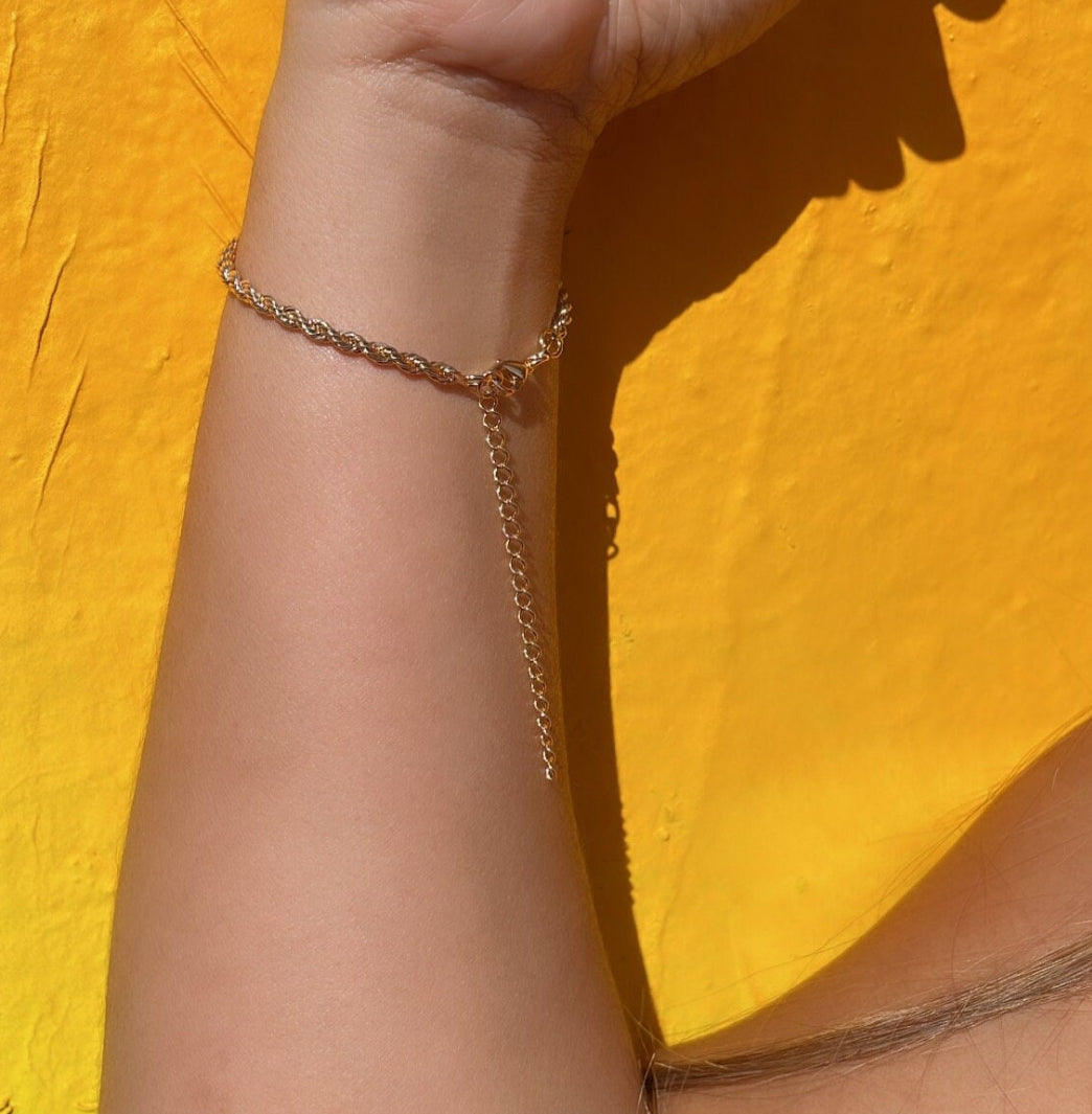 18k Gold Layered 2mm Rope Bracelet Wholesale Jewelry Making Supplies