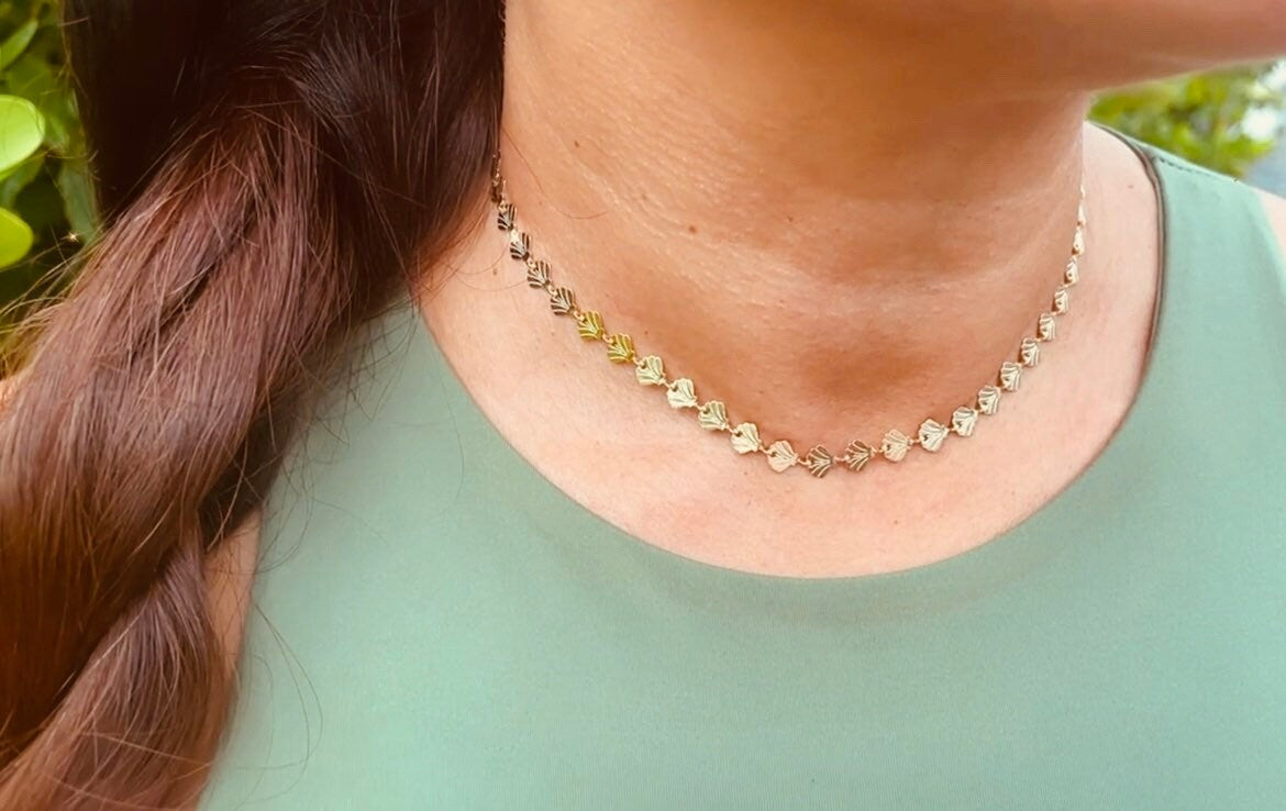 18K Gold Filled Shell Choker: Dainty Marine Jewelry