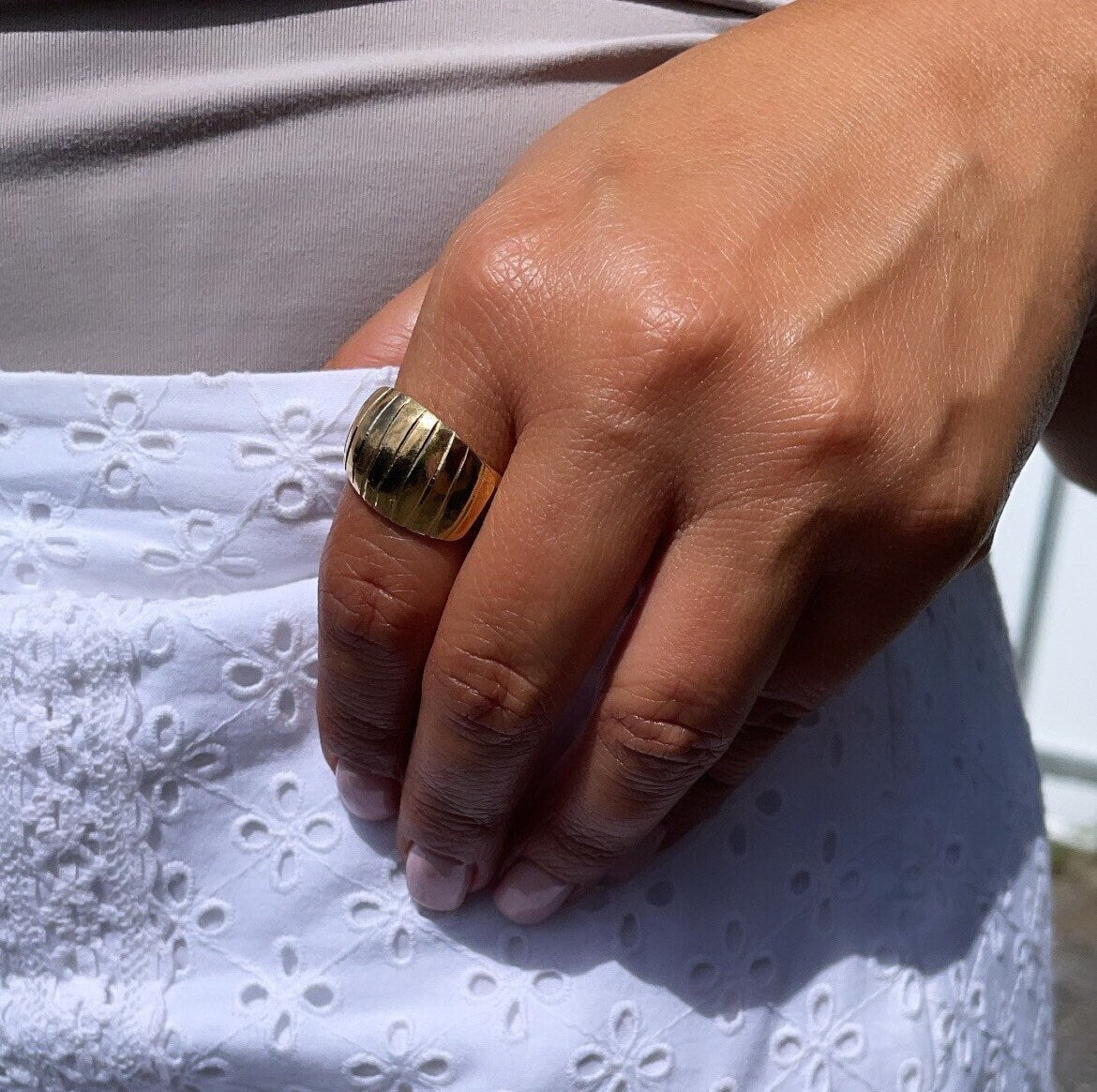 18k Gold Filled Band Ring: Eight Stripes, Diamond Cut Surface