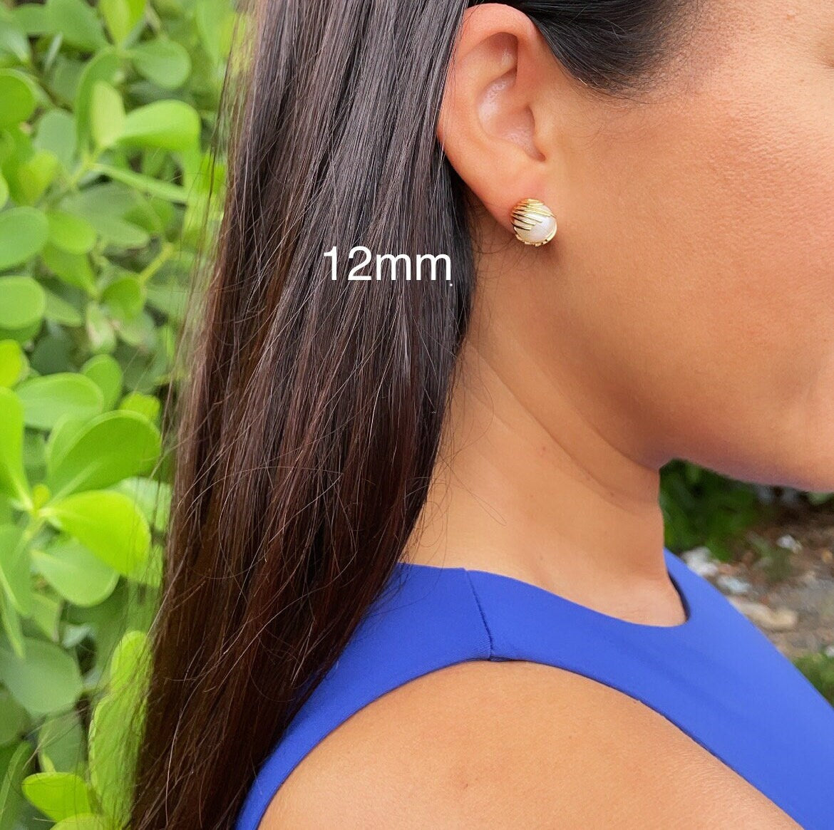18k Gold Filled Pearl Stud Earrings with Gold Thread