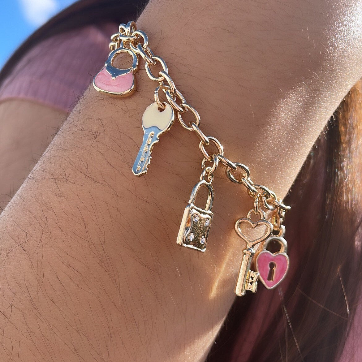 18k Gold Layered Pink Charm Bracelet With Heart & Keys Wholesale Jewelry