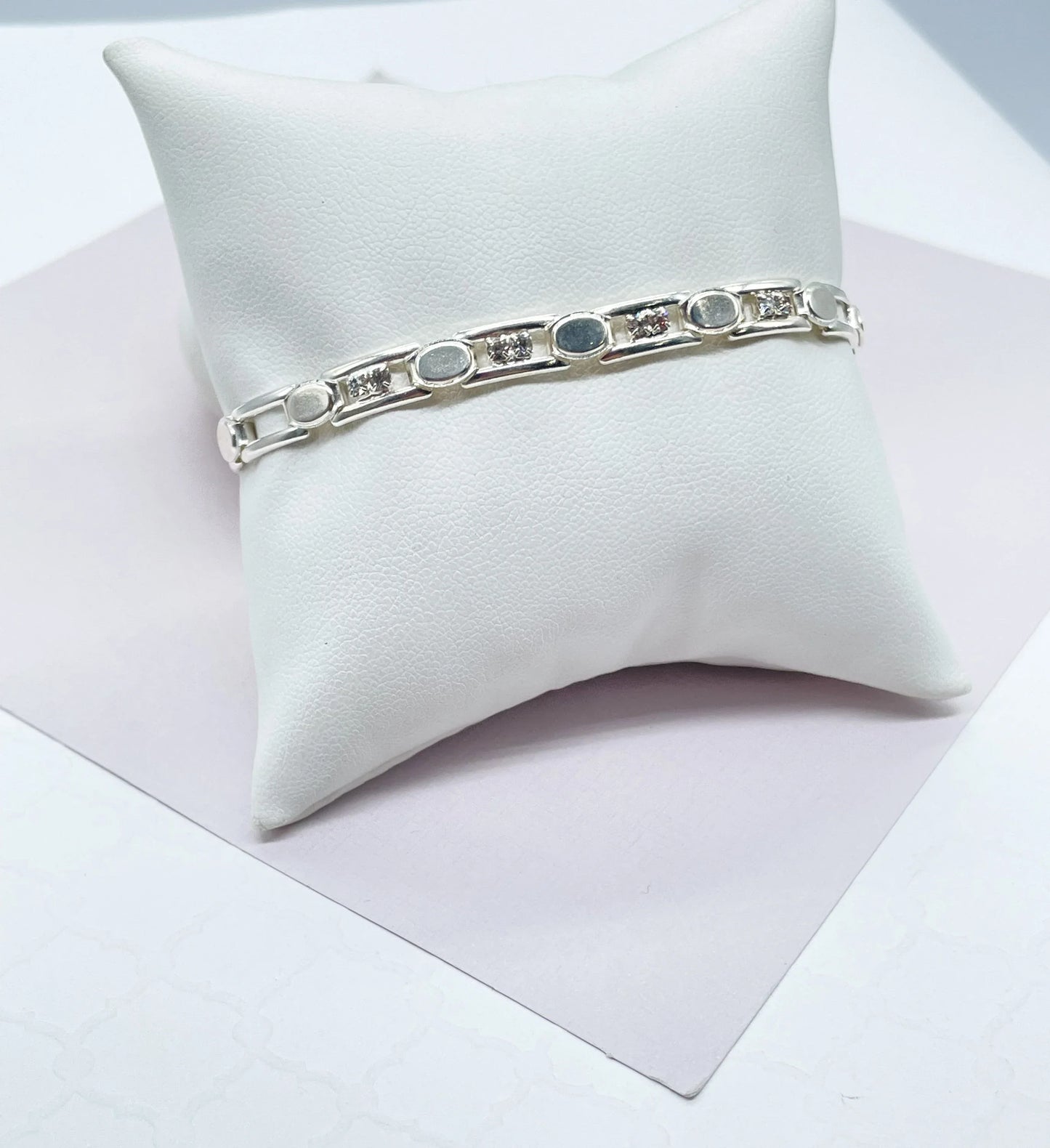 18k Silver Layered Link Bracelet Patterned With Zirconia