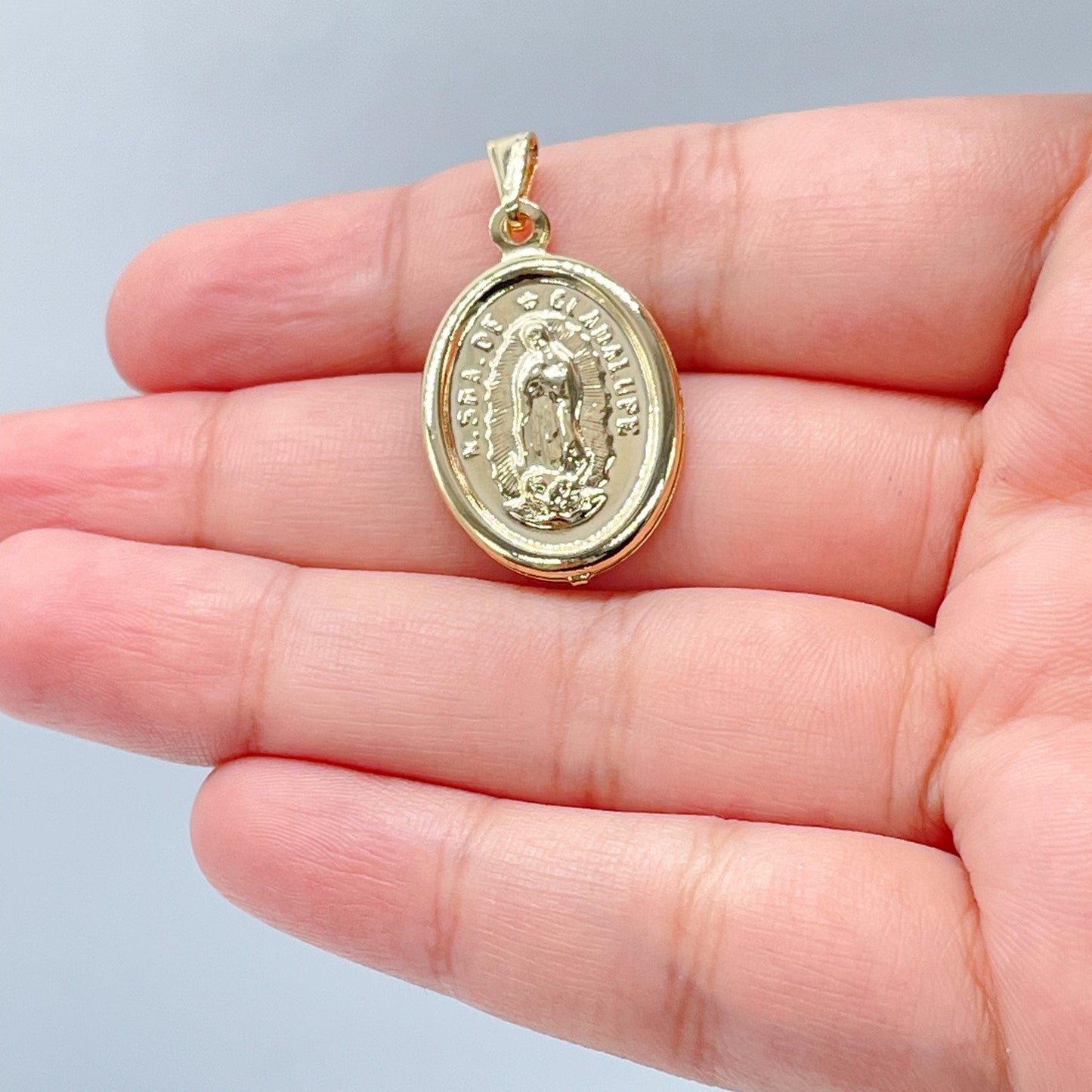 18k Gold Filled Our Lady of Guadalupe Oval Pendant (15mm)