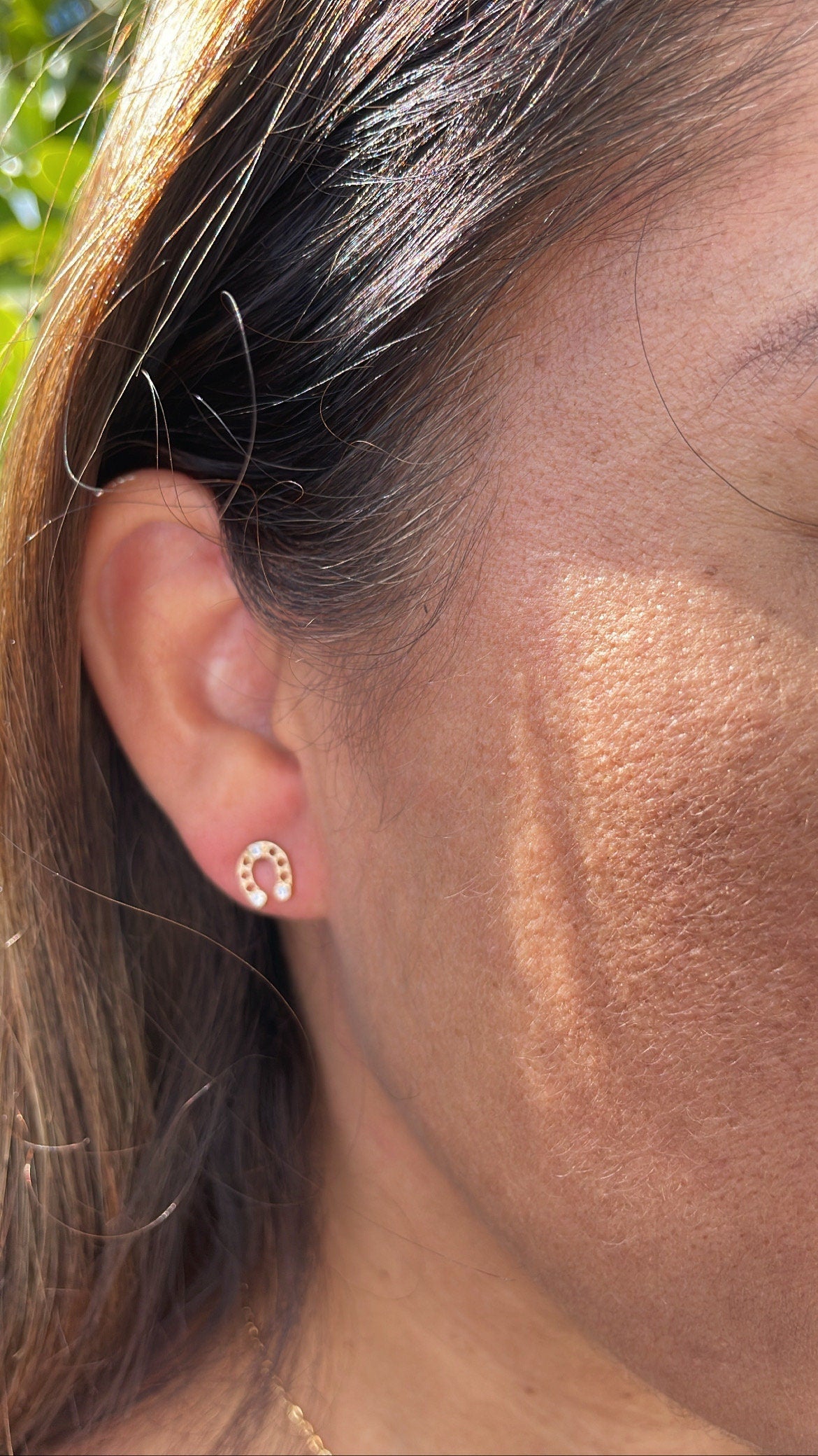 18k Gold Filled Horse Shoe Zirconia Stone Stud Earring