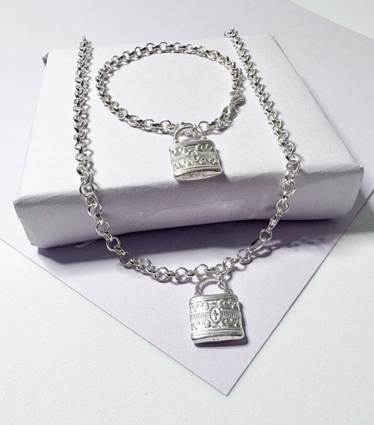 Silver Filled Rolo Link Set With Lock Pendant