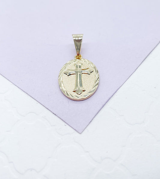 18k Gold Filled Oval Shaped Medallion Pendant With Engraved Cross In Center