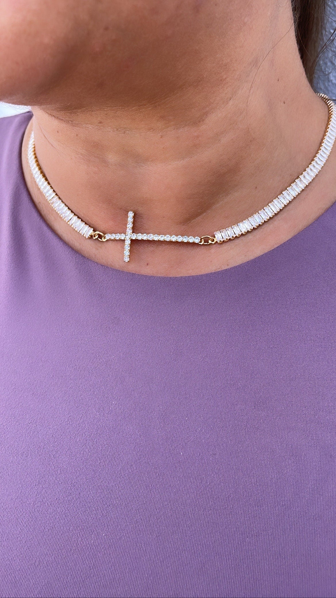 18k Gold Filled Baguette Choker With CZ Pavè Cross In The Center