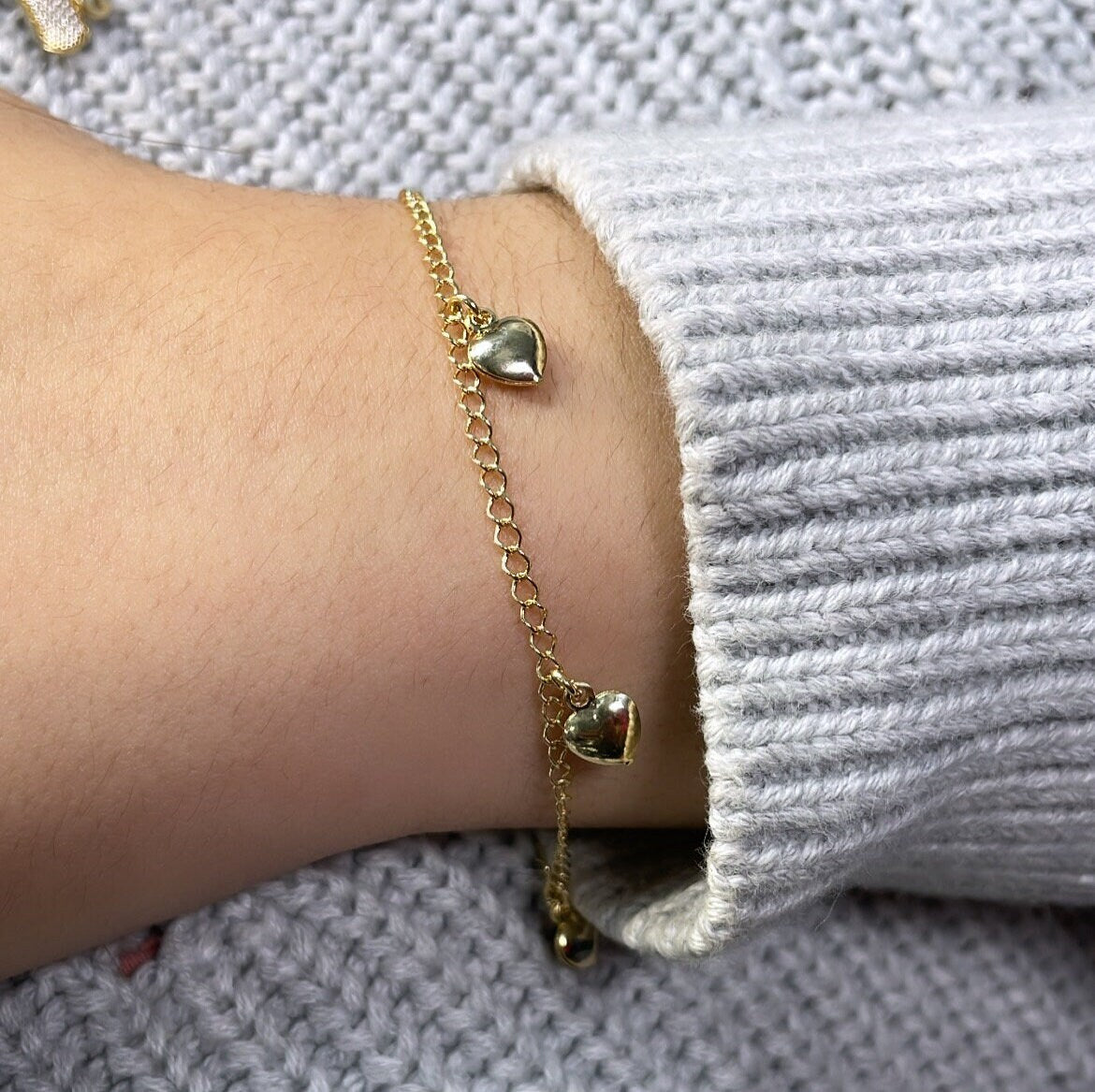 18k Gold Filled Curb Link Plain Bracelet With Heart Charm