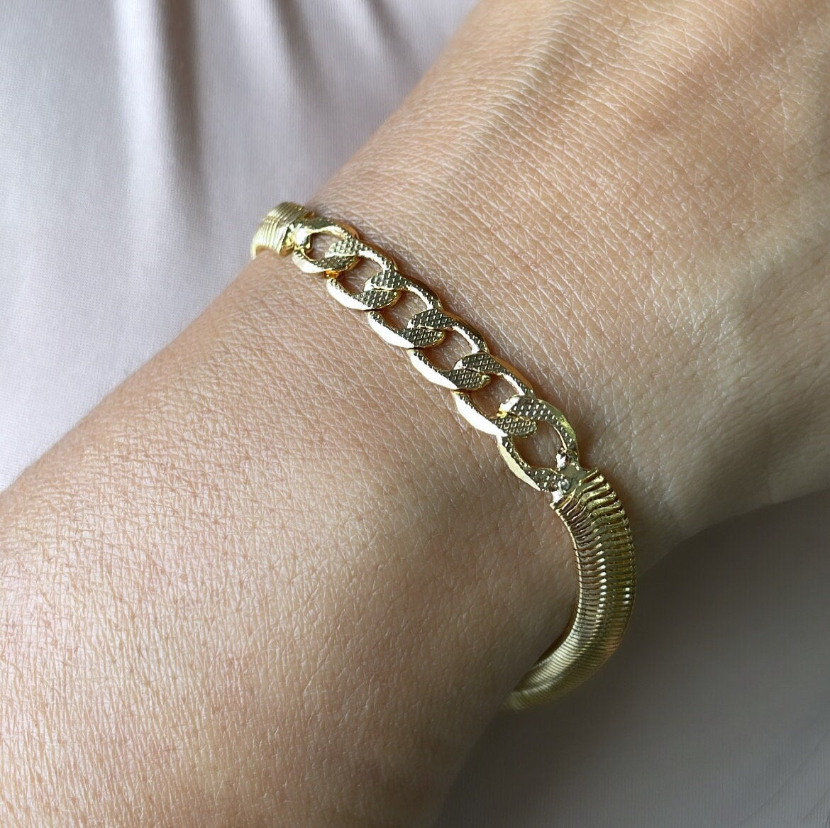 18k Gold Filled Smooth Soft Herring Bone Necklace With Flat Thick Curb Link Center Piece