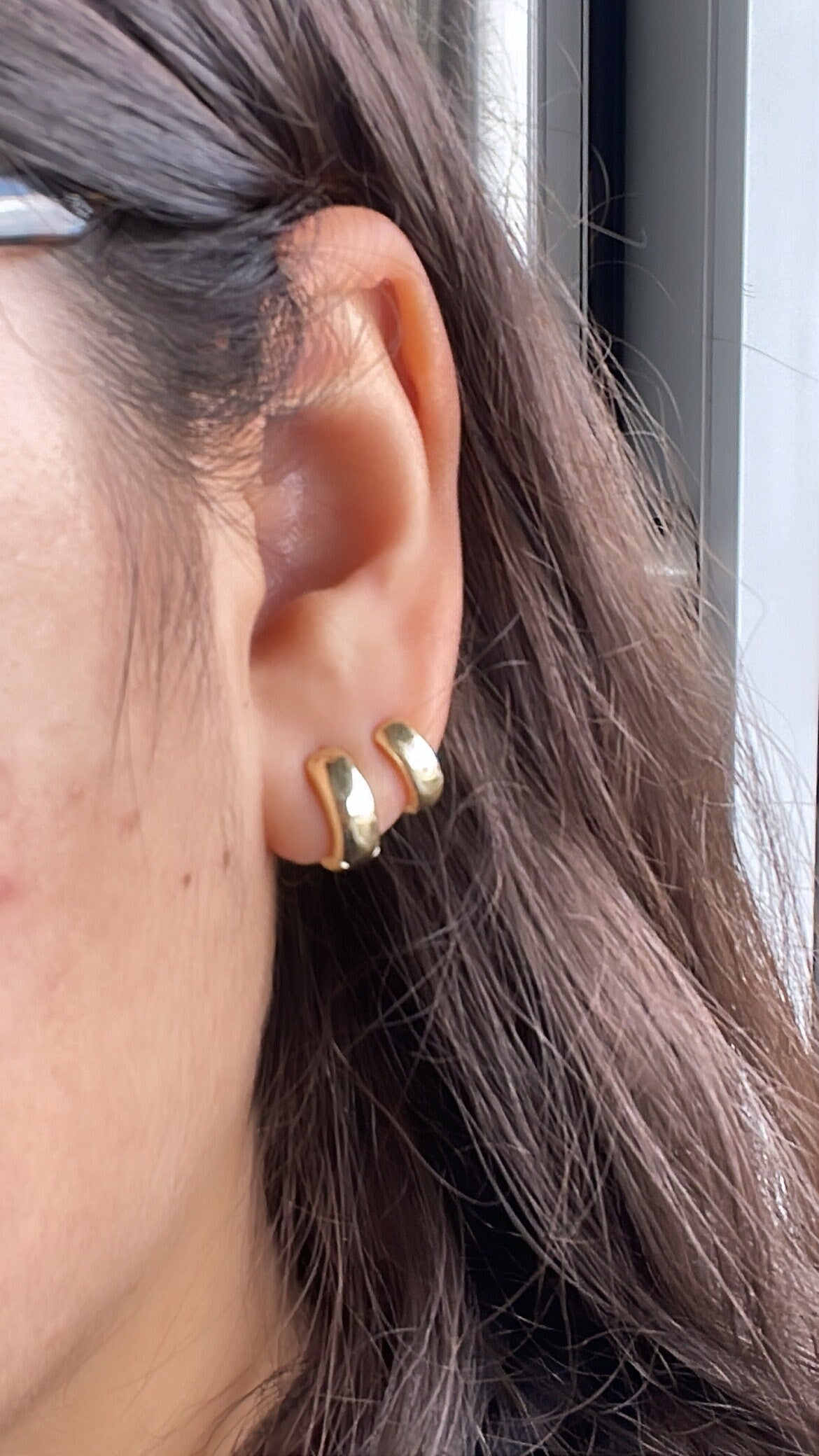 18k Gold Filled Plain Smooth Huggie Hoop Earrings In Four Sizes