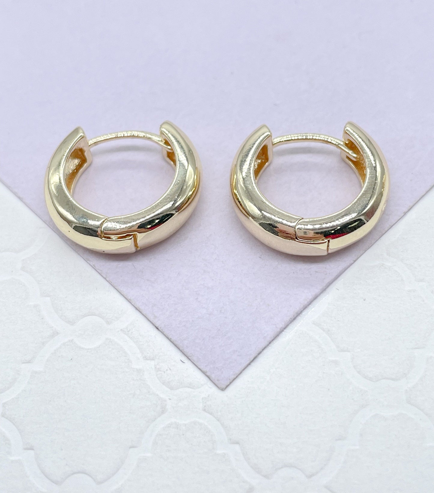18k Gold Filled Plain Smooth Huggie Hoop Earrings In Four Sizes