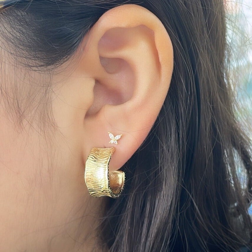 18k Gold Filled Wide Tree Trunk Patterned Open Hoop Earrings