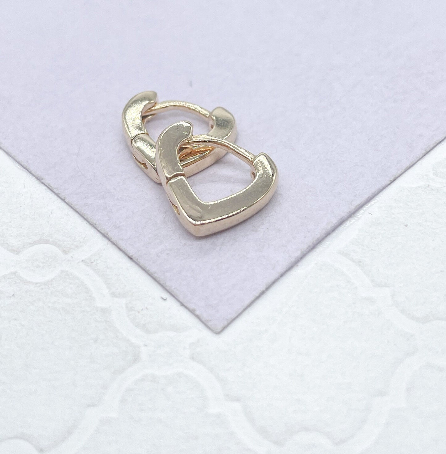 18k Gold Wide Plain Smooth Heart Hoop Earring