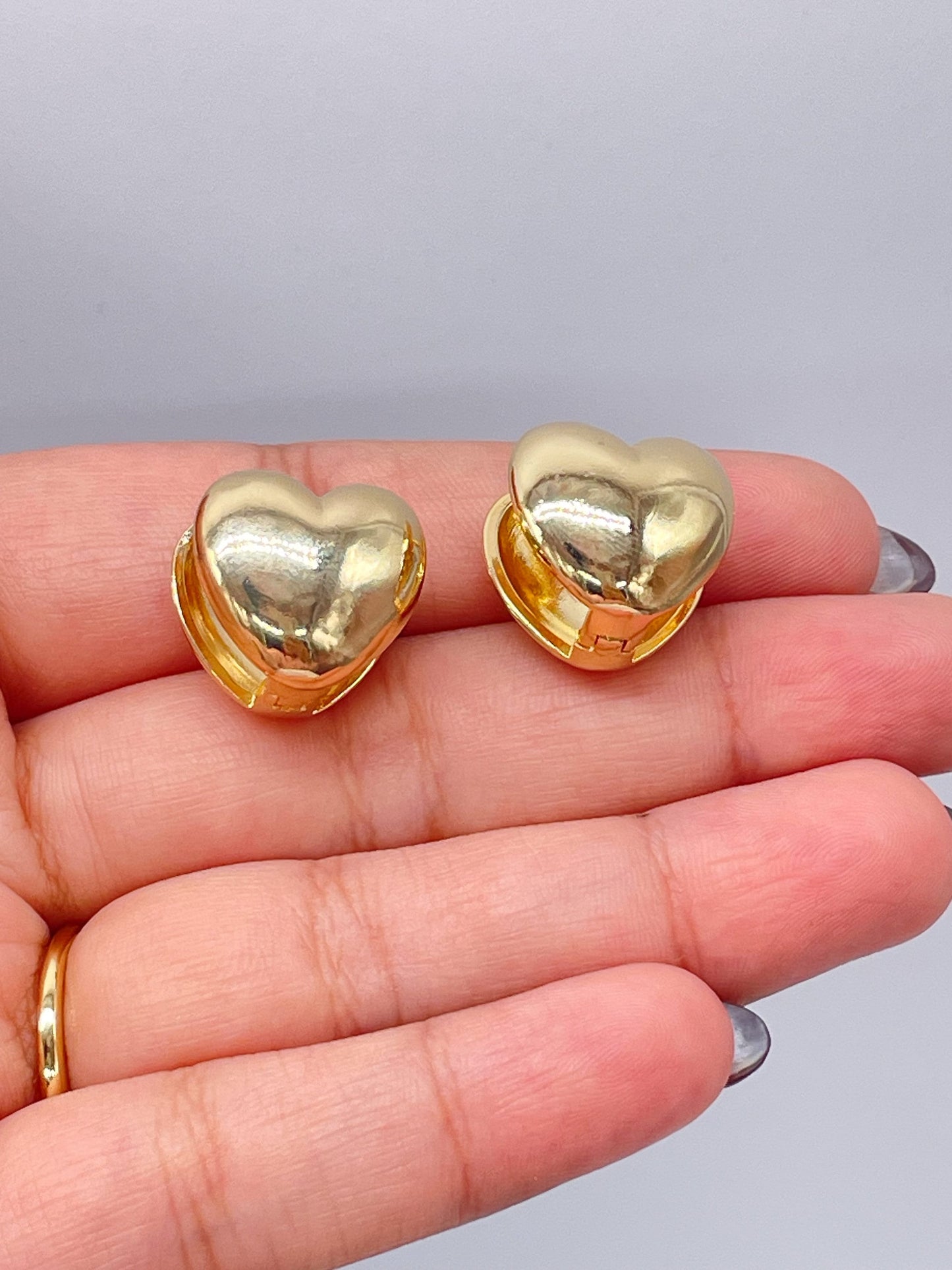 18k Gold Filled Puffy Giant Heart Huggie Earring, Heart Earrings, Puffy Huggies, Gifts for her, Heart Hoops, Minimalist Hoops