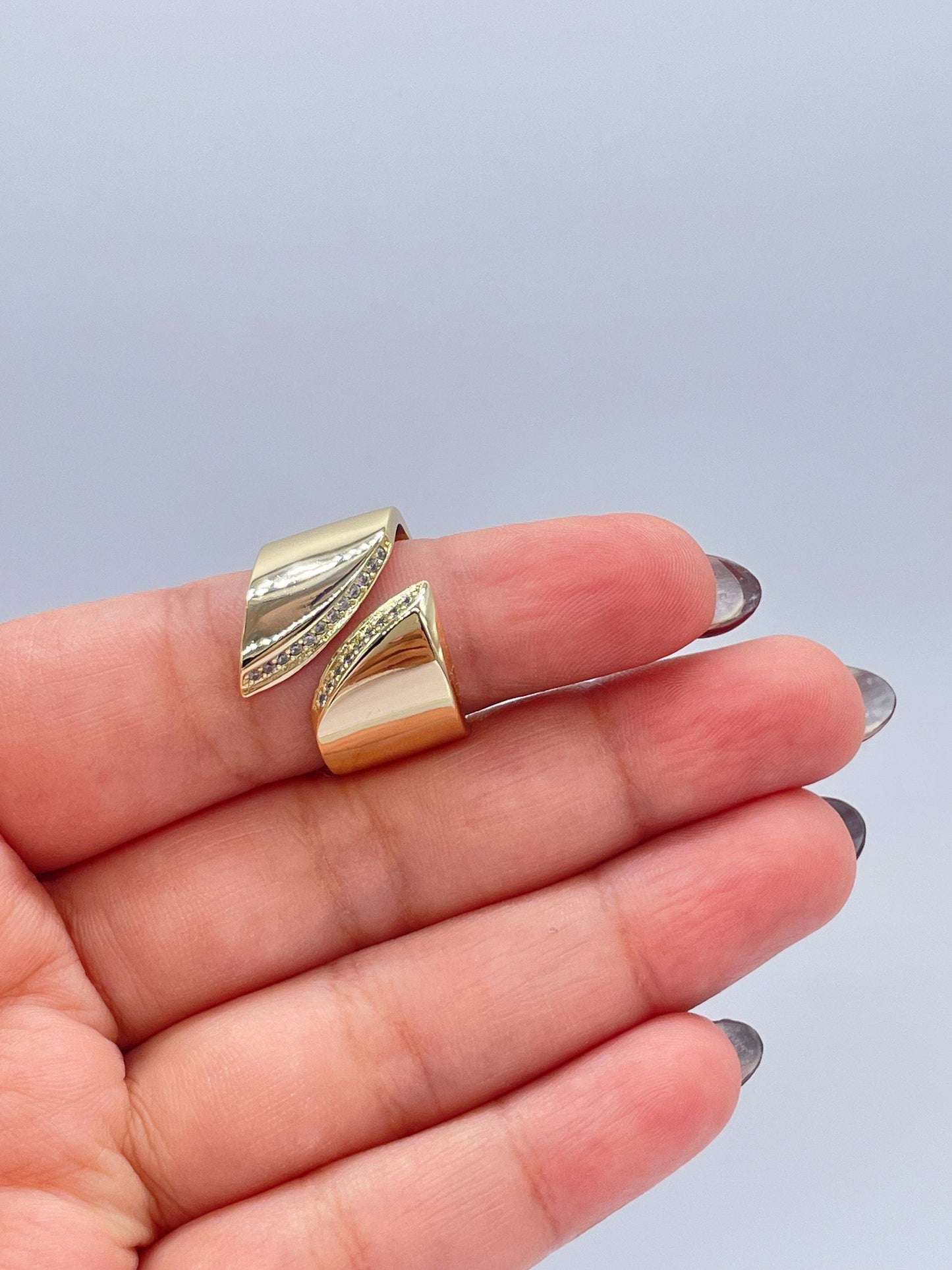 18k Gold-filled Adjustable Dual Ended Chunky Plain Ring with Winged CZ Ends
