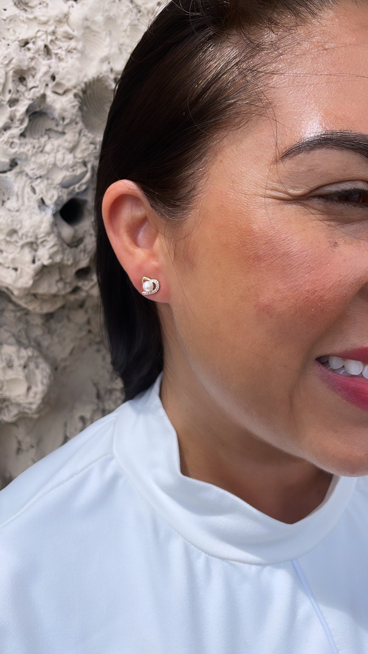 18k Gold Filled Tiny Heart Stud With Pearl CZ In Center