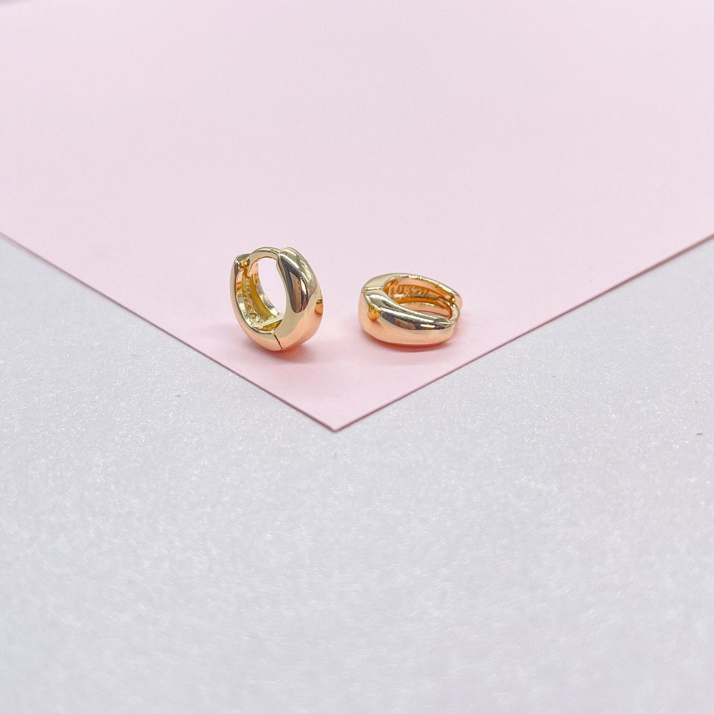 Tiny 18k Gold Filled Small Tear Drop Shape Huggie Clicker Earrings