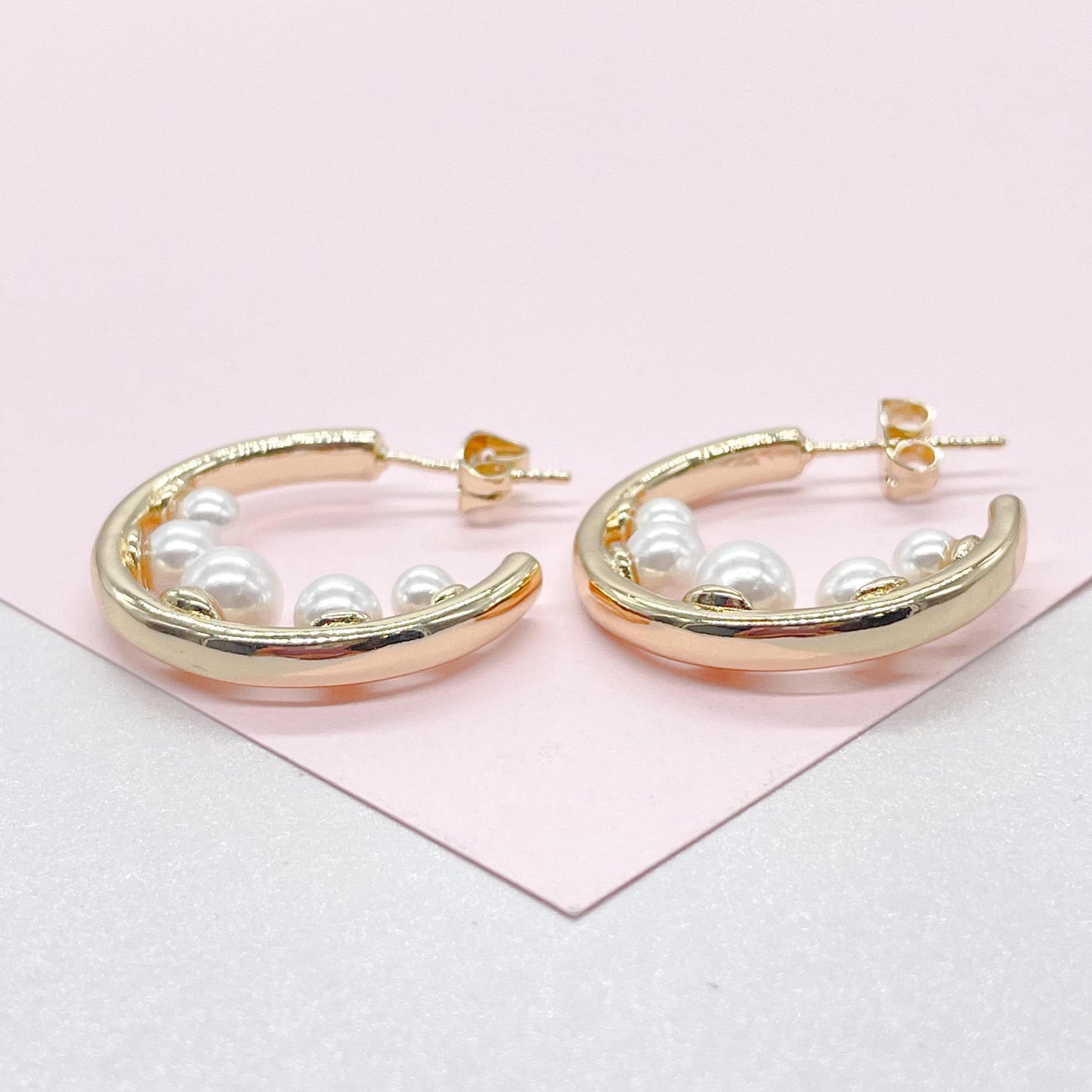 18k Gold filled Smooth Hoop Earrings With Inner Pearls Attached