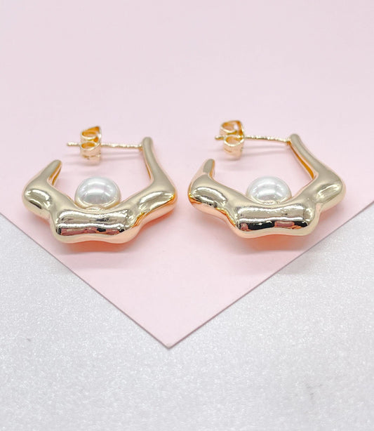 18k Gold filled Boho Style Wavy Hoop Earrings With Inner Pearl Attached