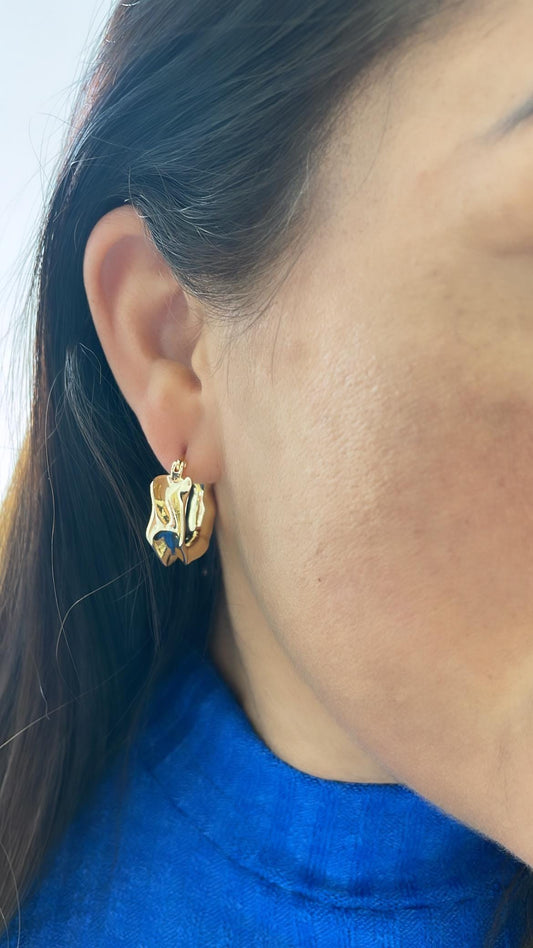 18k Gold Filled Smooth Sharp-Edged Wrinkle Hoop