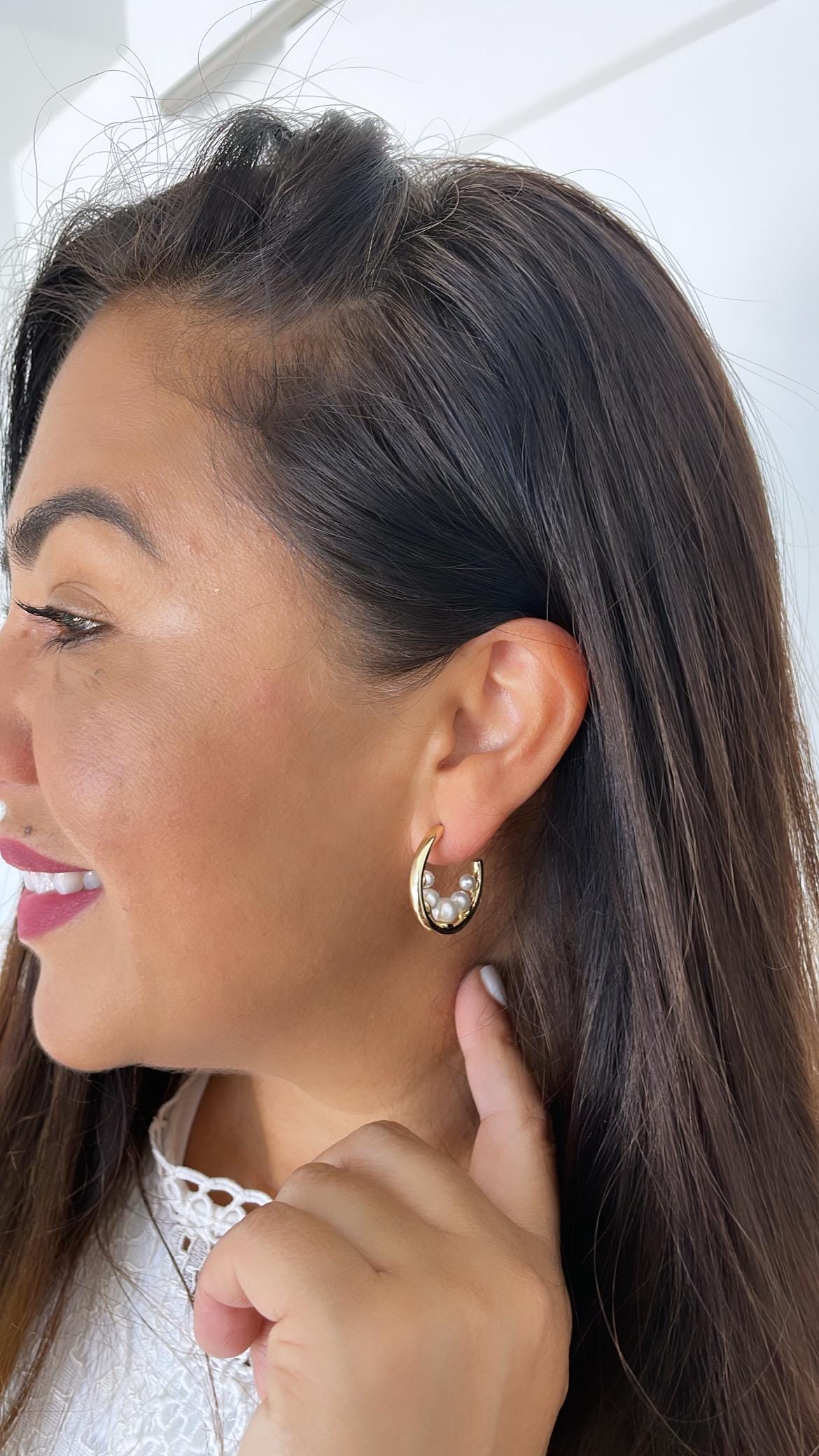 18k Gold filled Smooth Hoop Earrings With Inner Pearls Attached