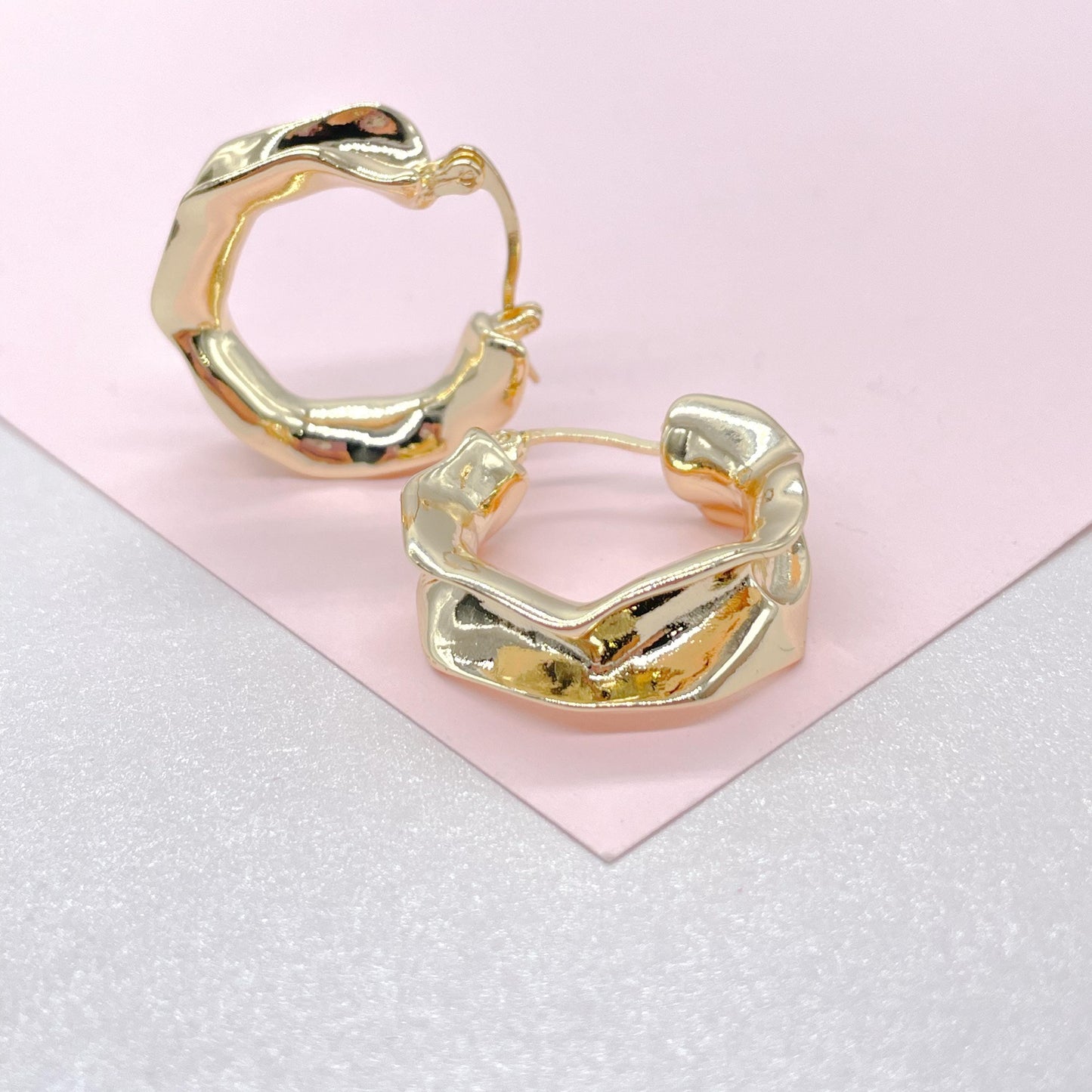 18k Gold Filled Smooth Sharp-Edged Wrinkle Hoop