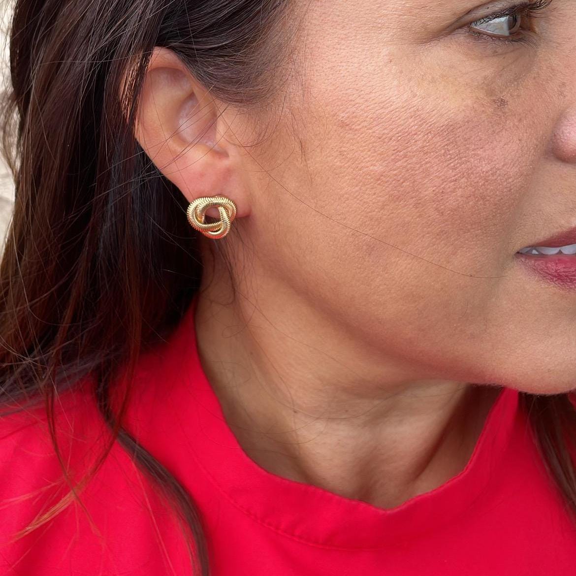 18k Gold Filled Open Loose Flat Herringbone love Knot Stud