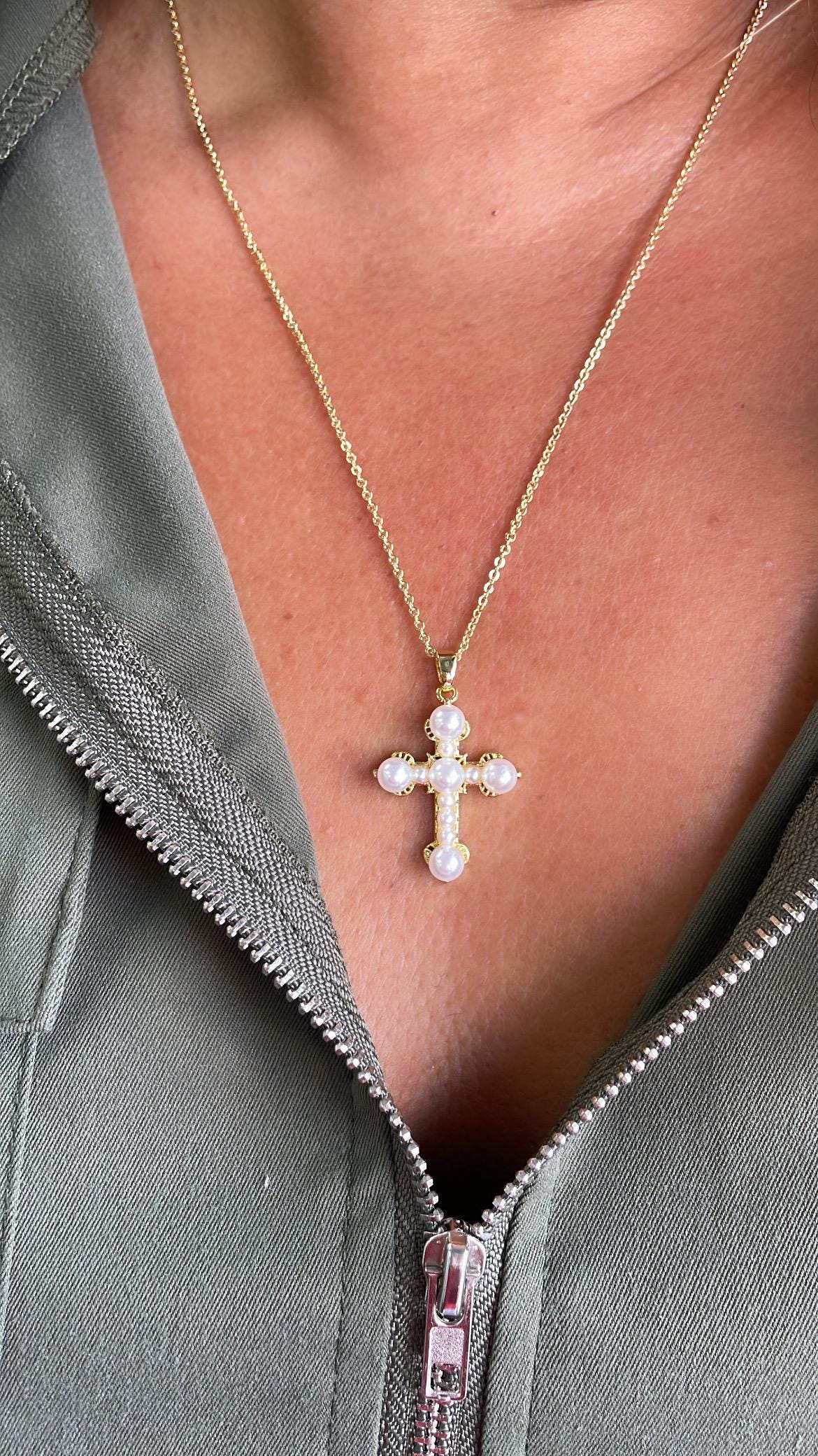 18k Gold Filled Faux all around Pearl Style Cross Pendant