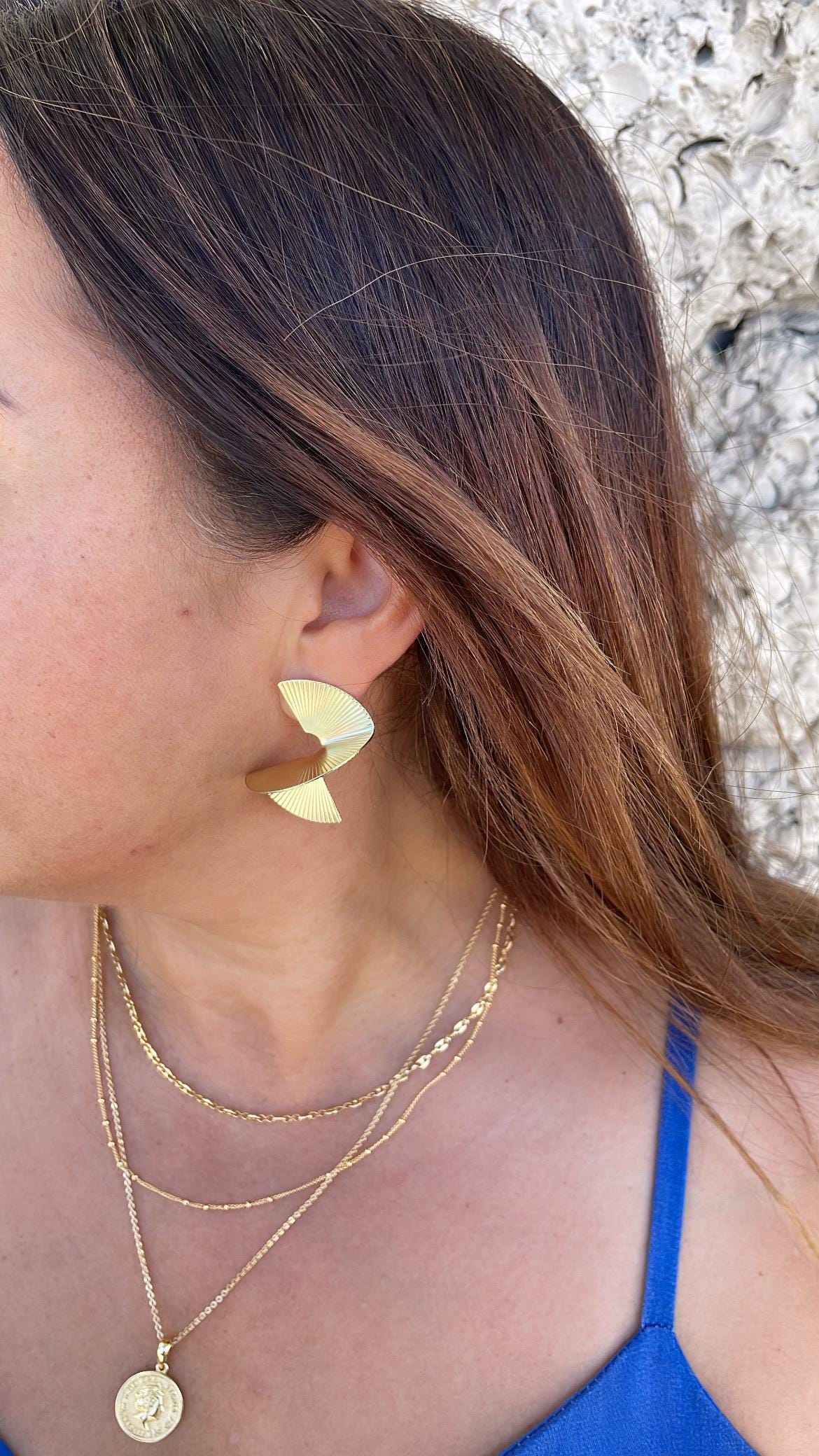 18k Gold Filled Fanned out Earrings with Stripped Pattern