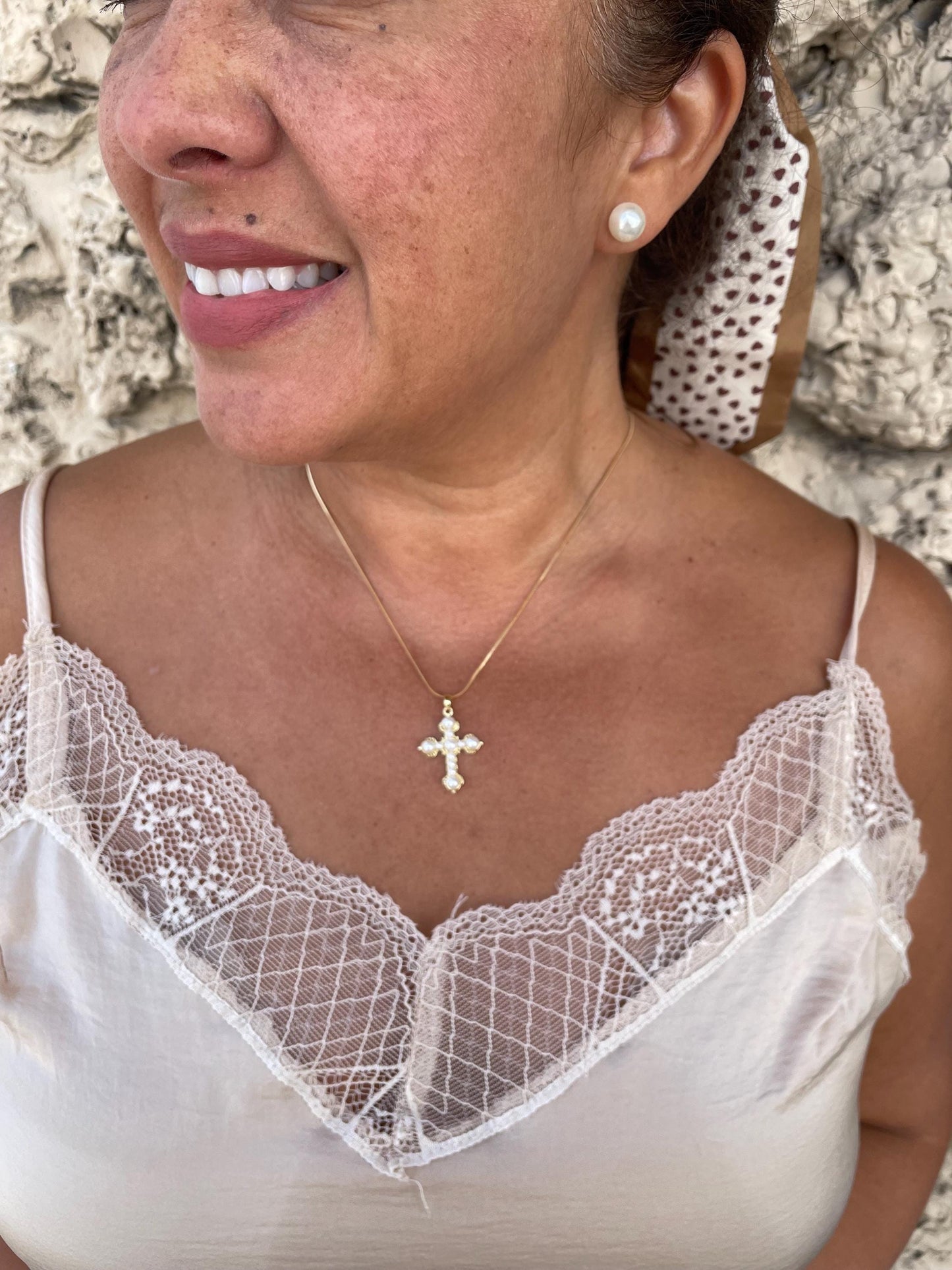 18k Gold Filled Faux all around Pearl Style Cross Pendant