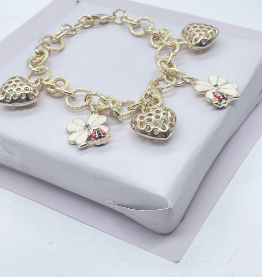 18k Gold Layered Textured Link Charm Bracelet With Puffy Heart, Lady Bug & Flower Charms Wholesale Jewelry