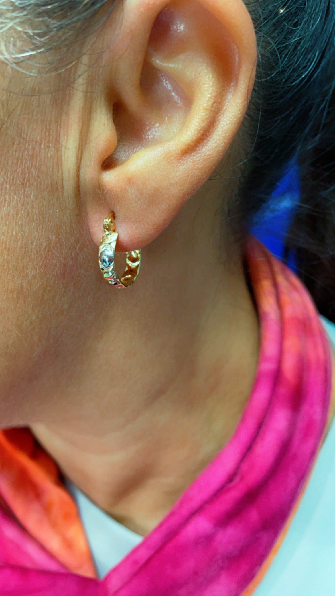 18k Gold Layered XOXO Small Hoop Earrings Hypoallergenic Jewelry Wholesale