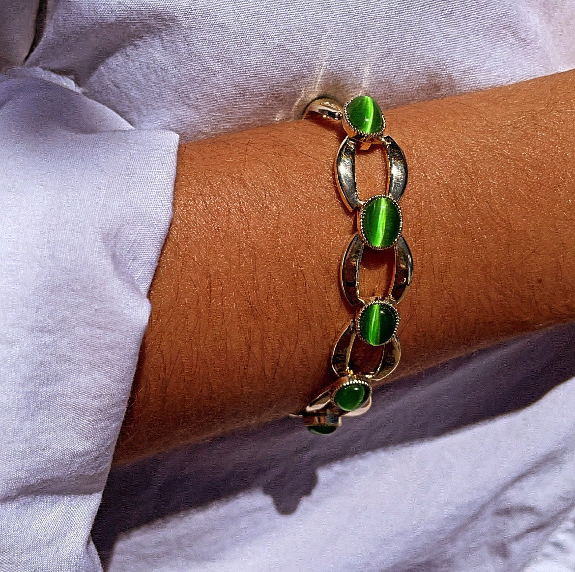 18k Gold Layered Link Bracelet With Oval Lime Green Stone Bezel Setting Wholesale