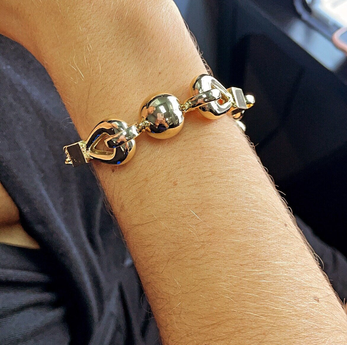 18k Gold Layered Ball Bracelet Featuring Sphere Loosed Connected By Mix Of Rolo