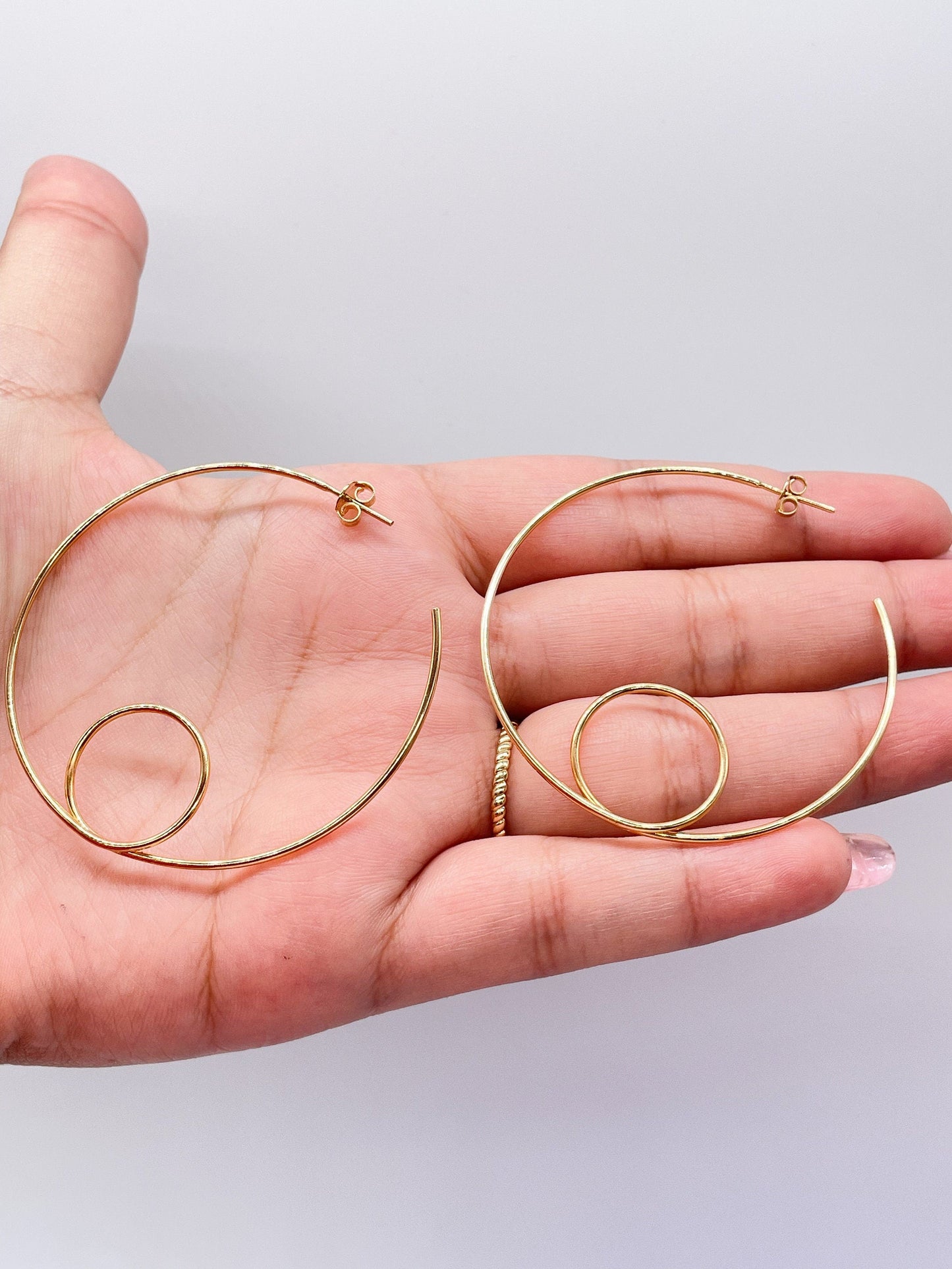 18k Gold Filled Wirework Loop Open Hoops Earrings