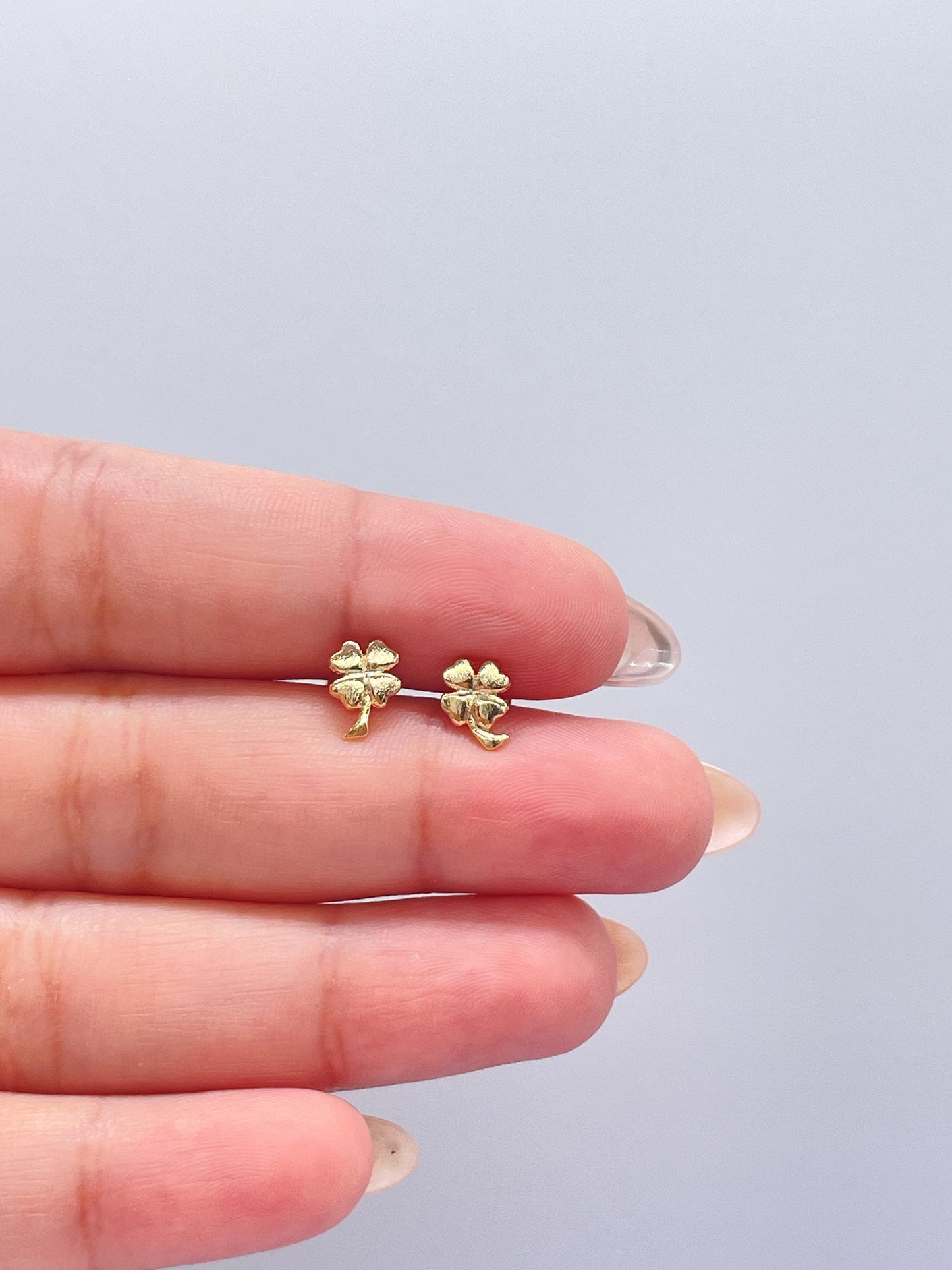 18k Gold Filled Gold Dainty Clover Stud Earring, Dainty Stud, Gold Studs Gift for her, St Patrick's Studs, Childrens Jewlery, Baby Studs