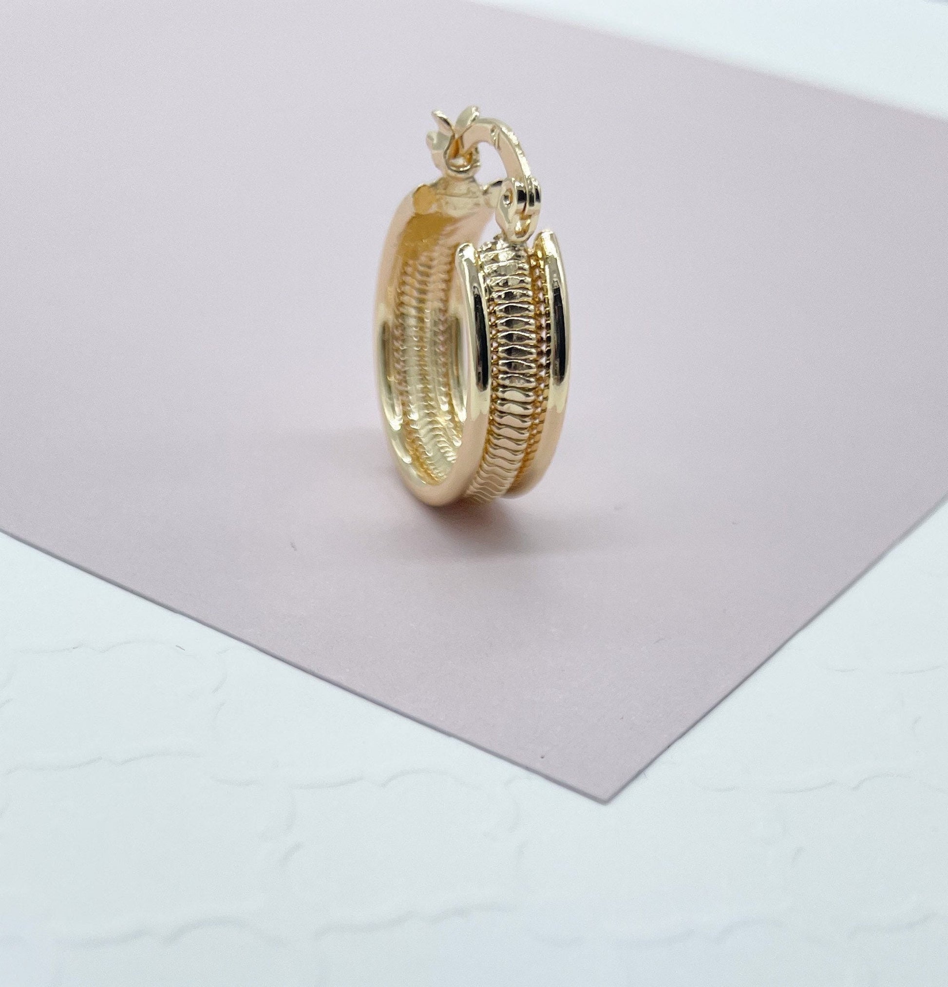 18K Gold Filled Hoop Earrings Featuring Middle Detail Rugged Wholesale And