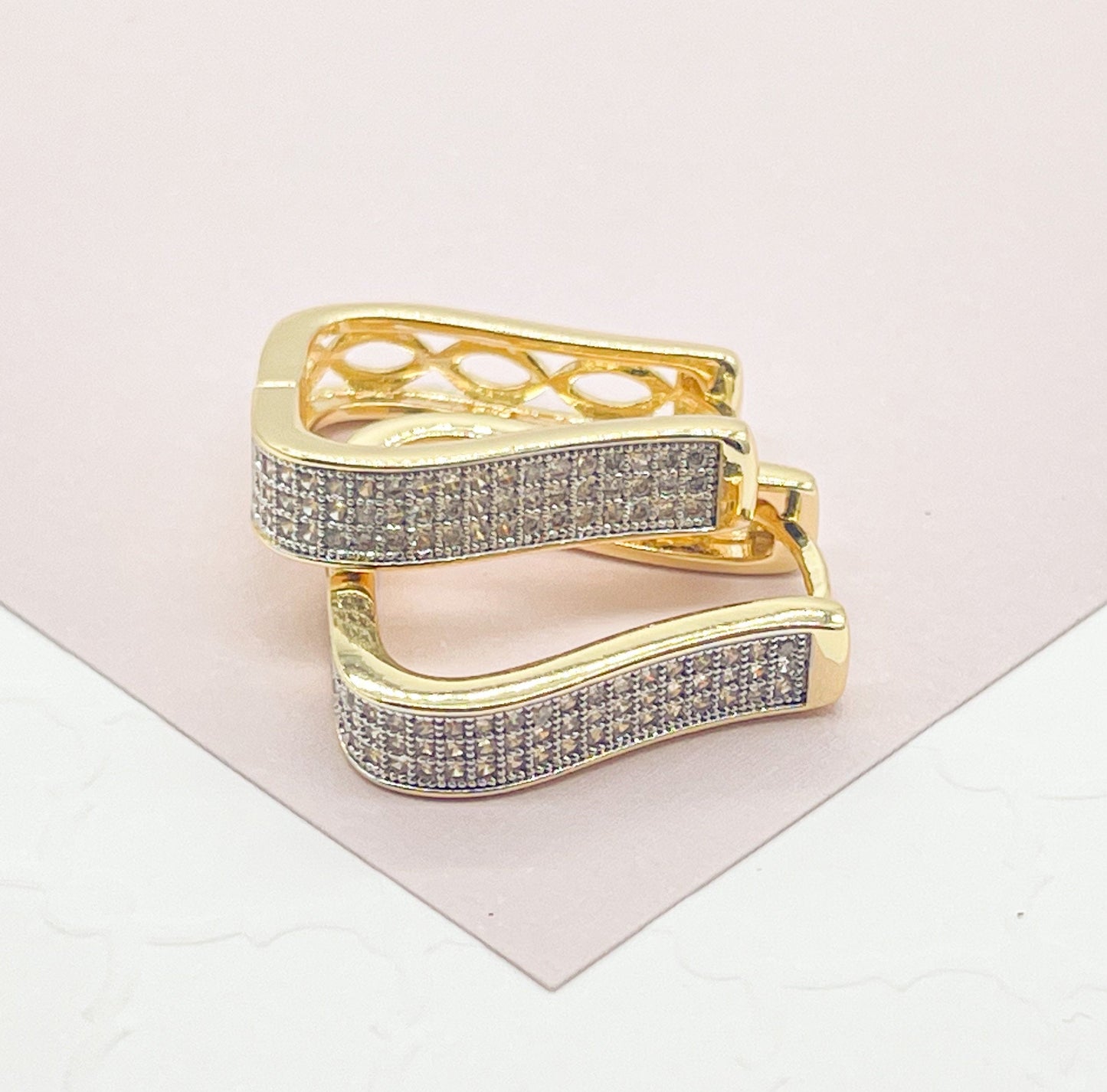 Luxury Jewelry, Sophisticate 18k Gold Filled Clicker Hoop Earrings Available in Rose Gold, Sivler And Gold