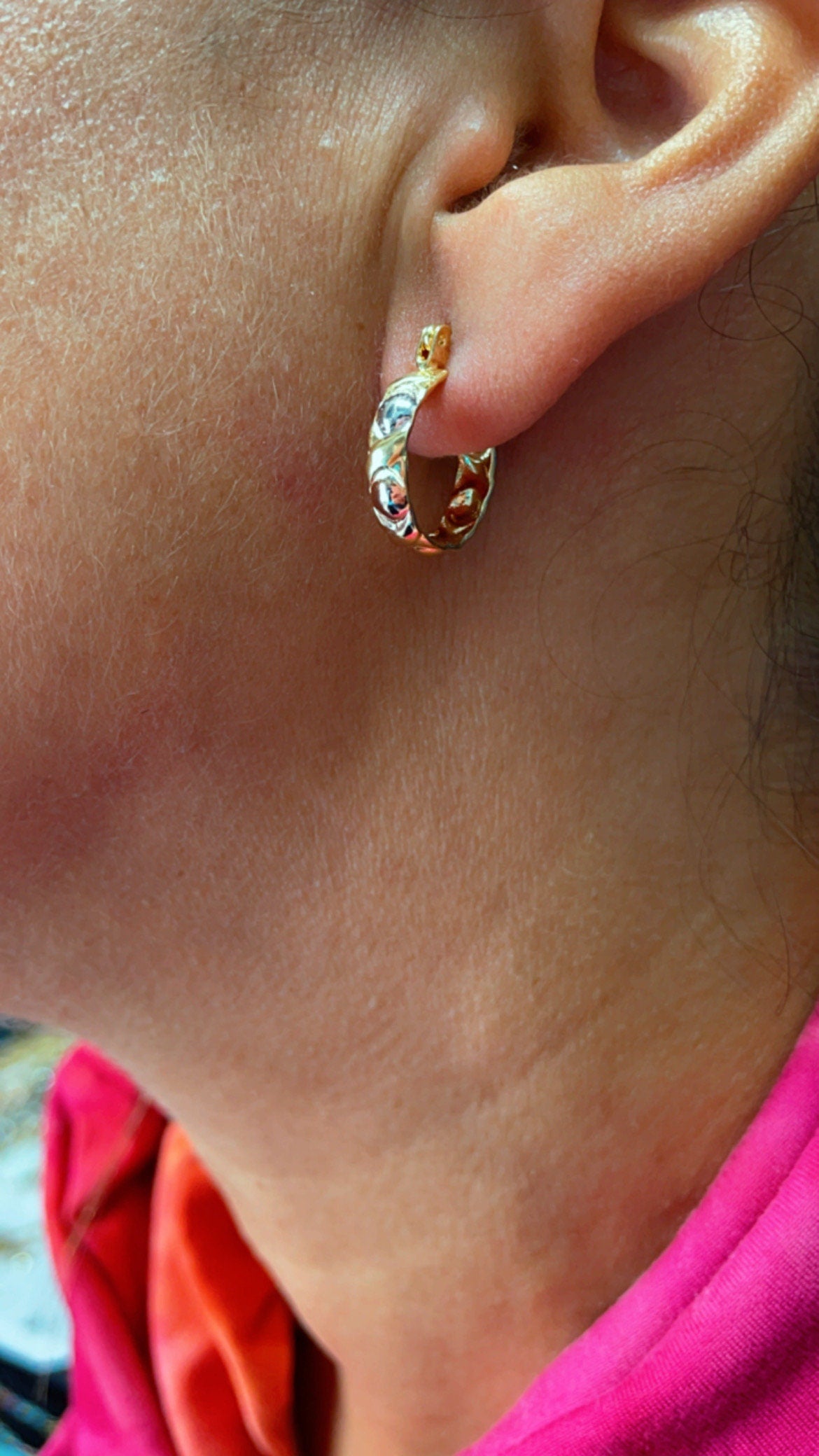 18k Gold Filled XOXO Small Hoop Earrings Hypoallergenic Jewelry Wholesale