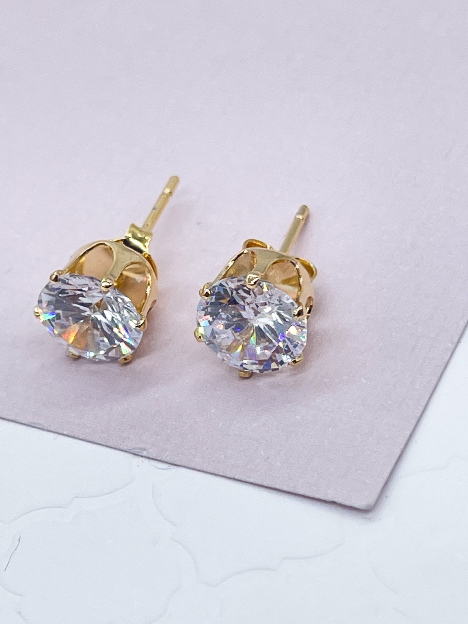 18k Gold Filled 8mm Cubic Zirconia Round Stud Earrings Crown Settings