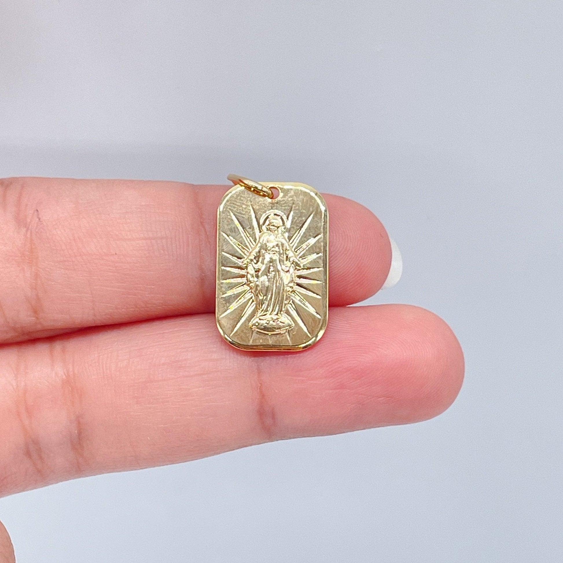 18k Gold Filled Jesus Plate Charm With Diamond Cut Detail For Wholesale And