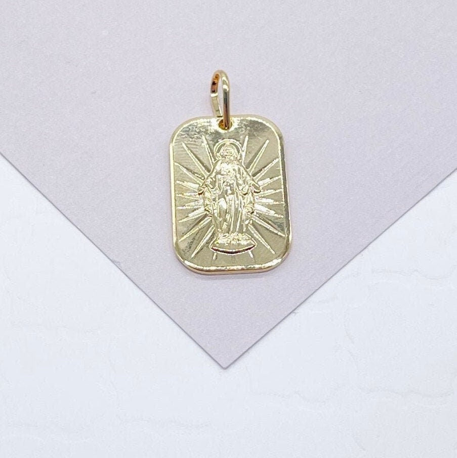 18k Gold Filled Jesus Charm: Diamond Cut Pendant