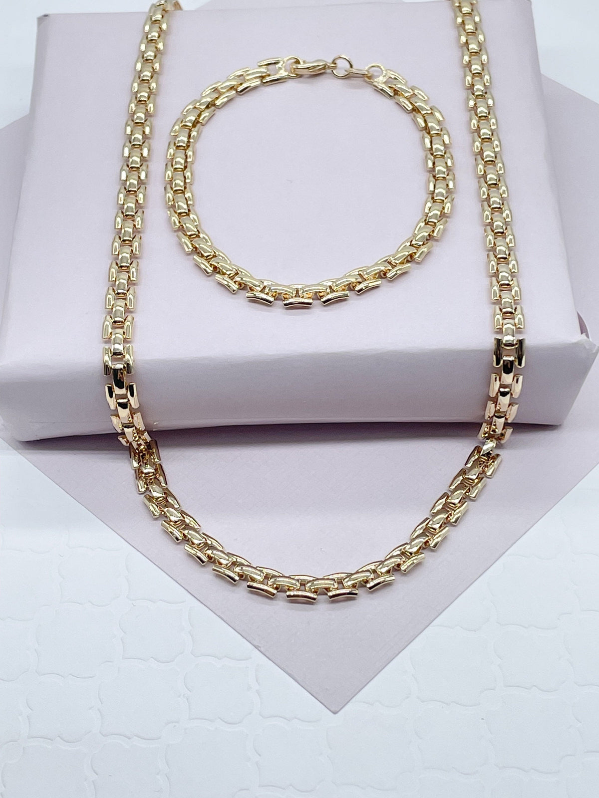 Thick Vintage Style 18k Gold Filled Flat Three Pattern Layered Chain Necklace & Bracelet