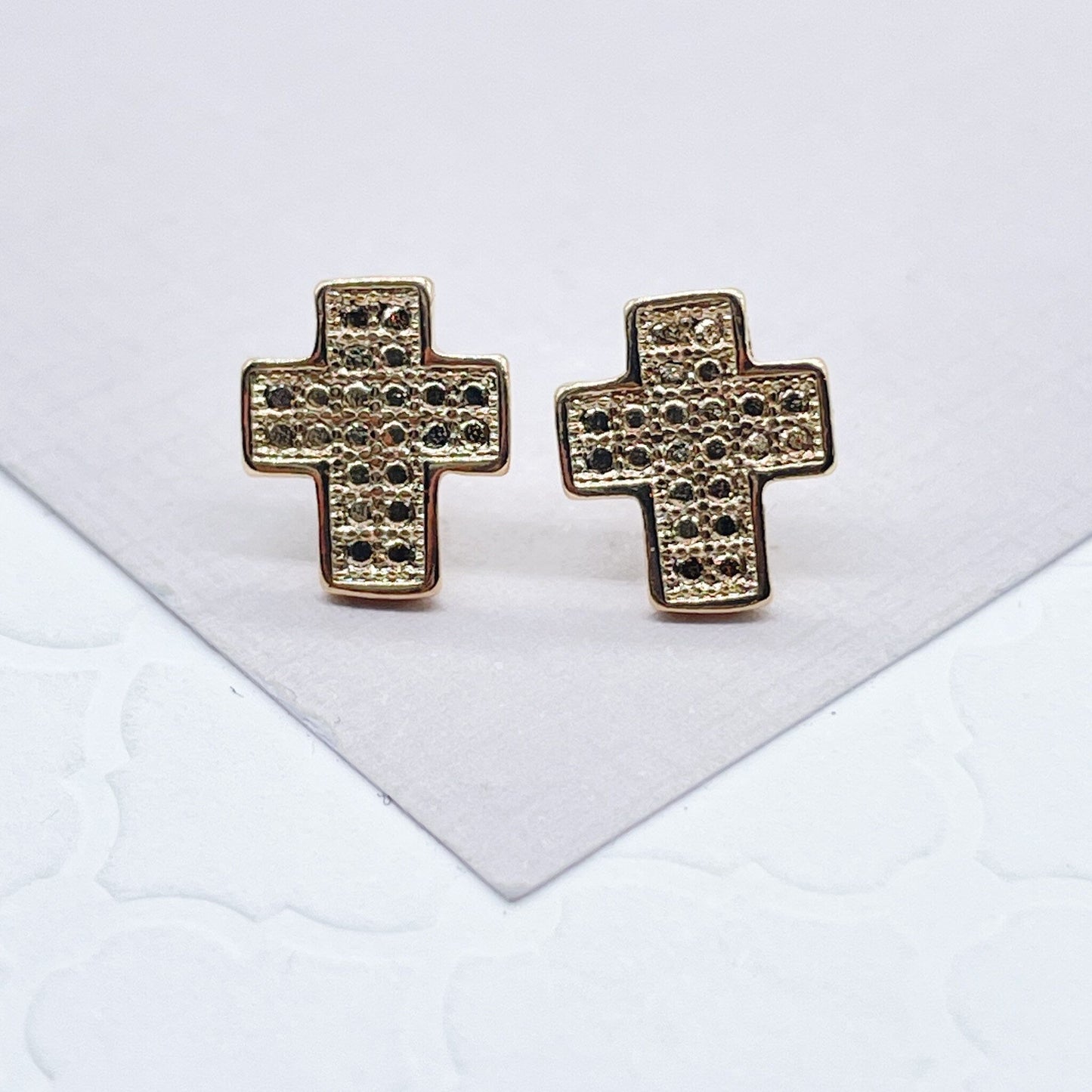 18k Gold Filled Design Pattern Casted Cross Stud Earrings