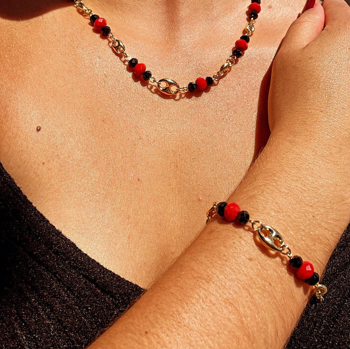 18k Gold Filled Puffy Mariner Link, Simulated Azabache, Red Shiny Bead Set, Protection Jewelry,