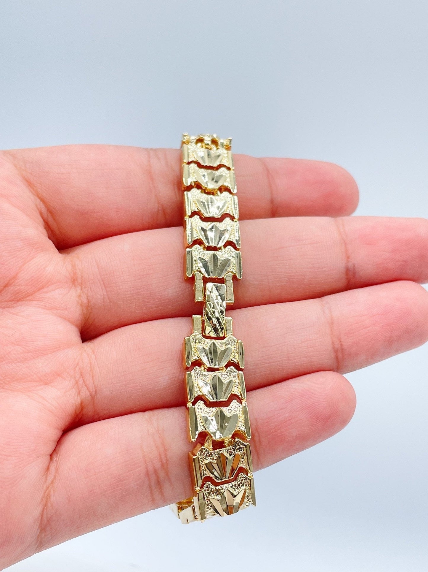 Vintage Style Diamond Cut 18k Gold Filled Thick Lotus Flower Bracelet