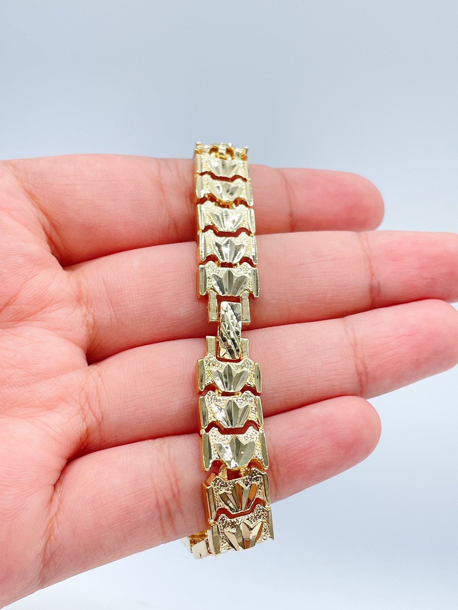 Vintage Style Diamond Cut 18k Gold Filled Thick Lotus Flower Bracelet