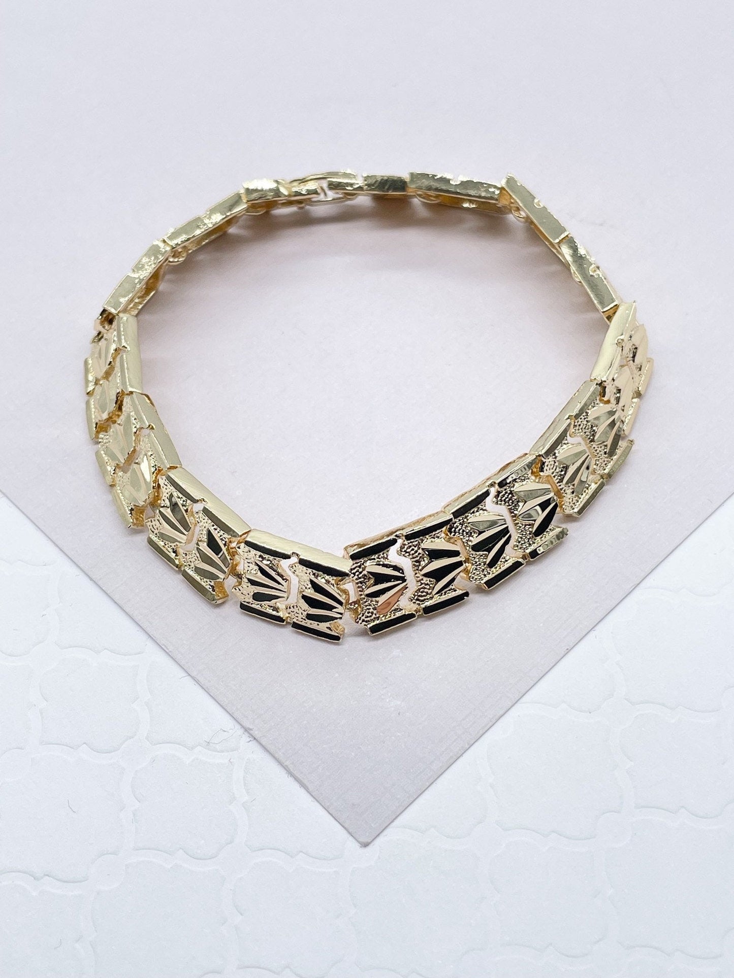 Vintage Style Diamond Cut 18k Gold Filled Thick Lotus Flower Bracelet