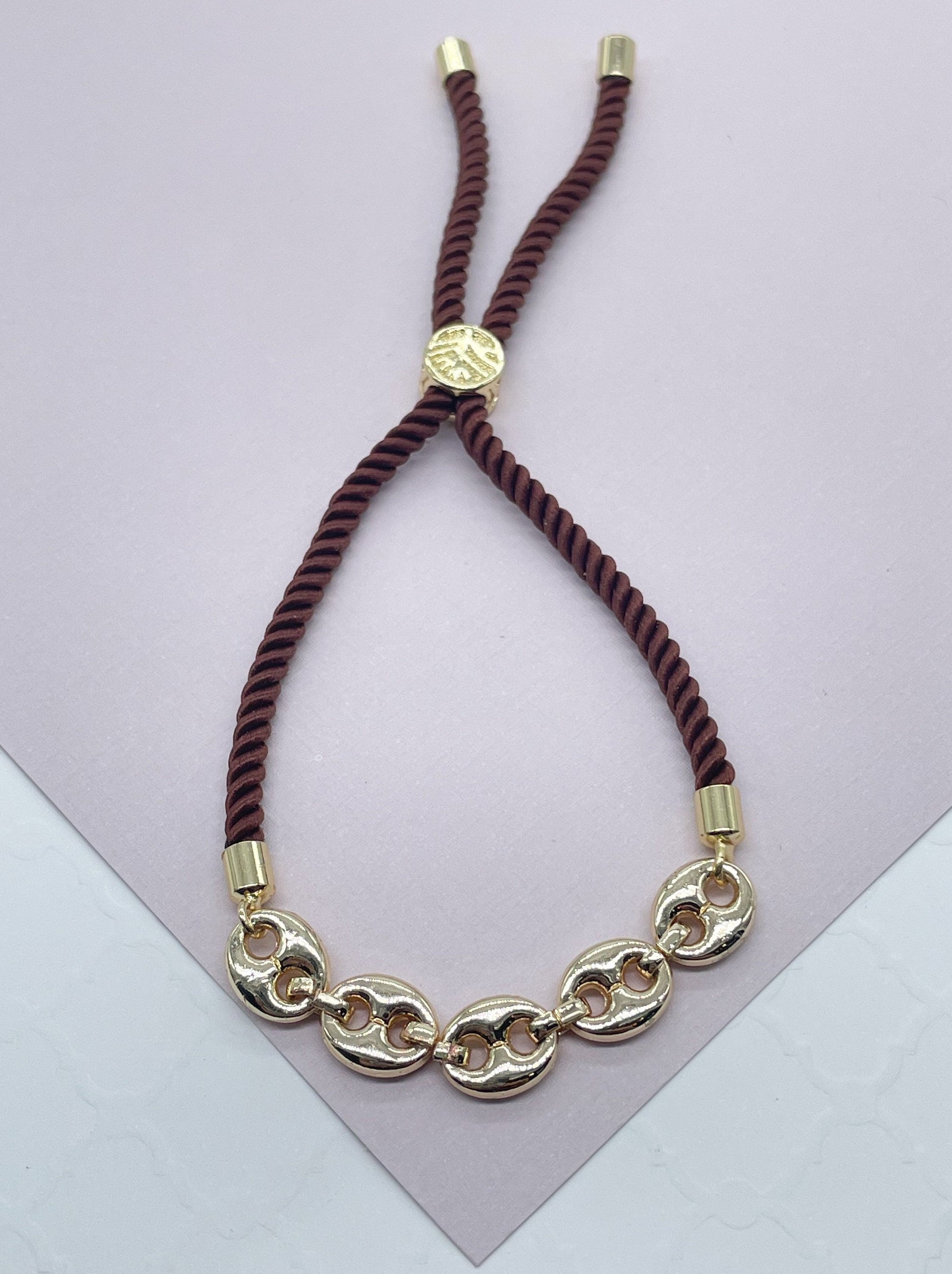 18k Gold Filled Twisted Fabric Bracelet With Mariner Chain in The Center in Winter Colors