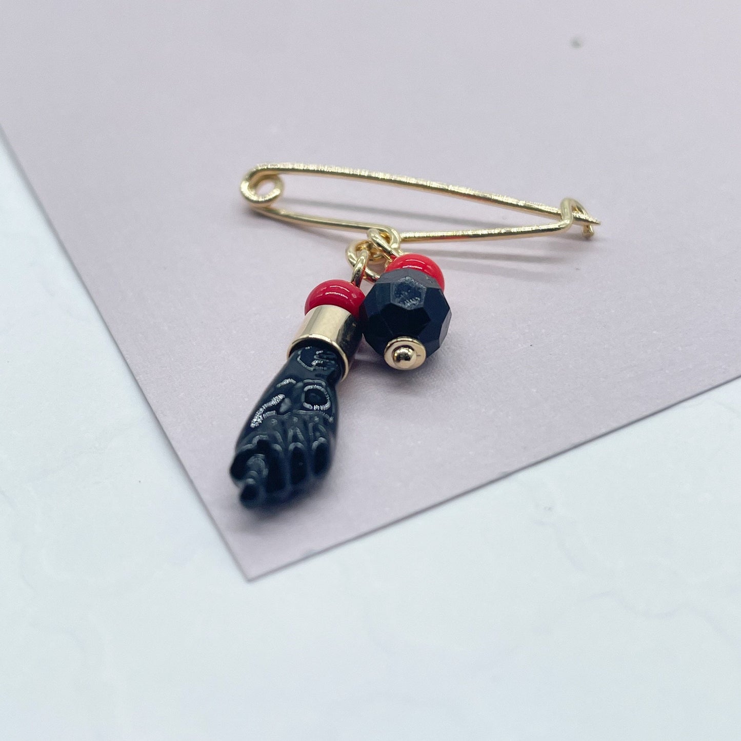 18k Gold Filled Simulated Azabache Stone Safety Pin Babe Protection Good Luck tune Supplies